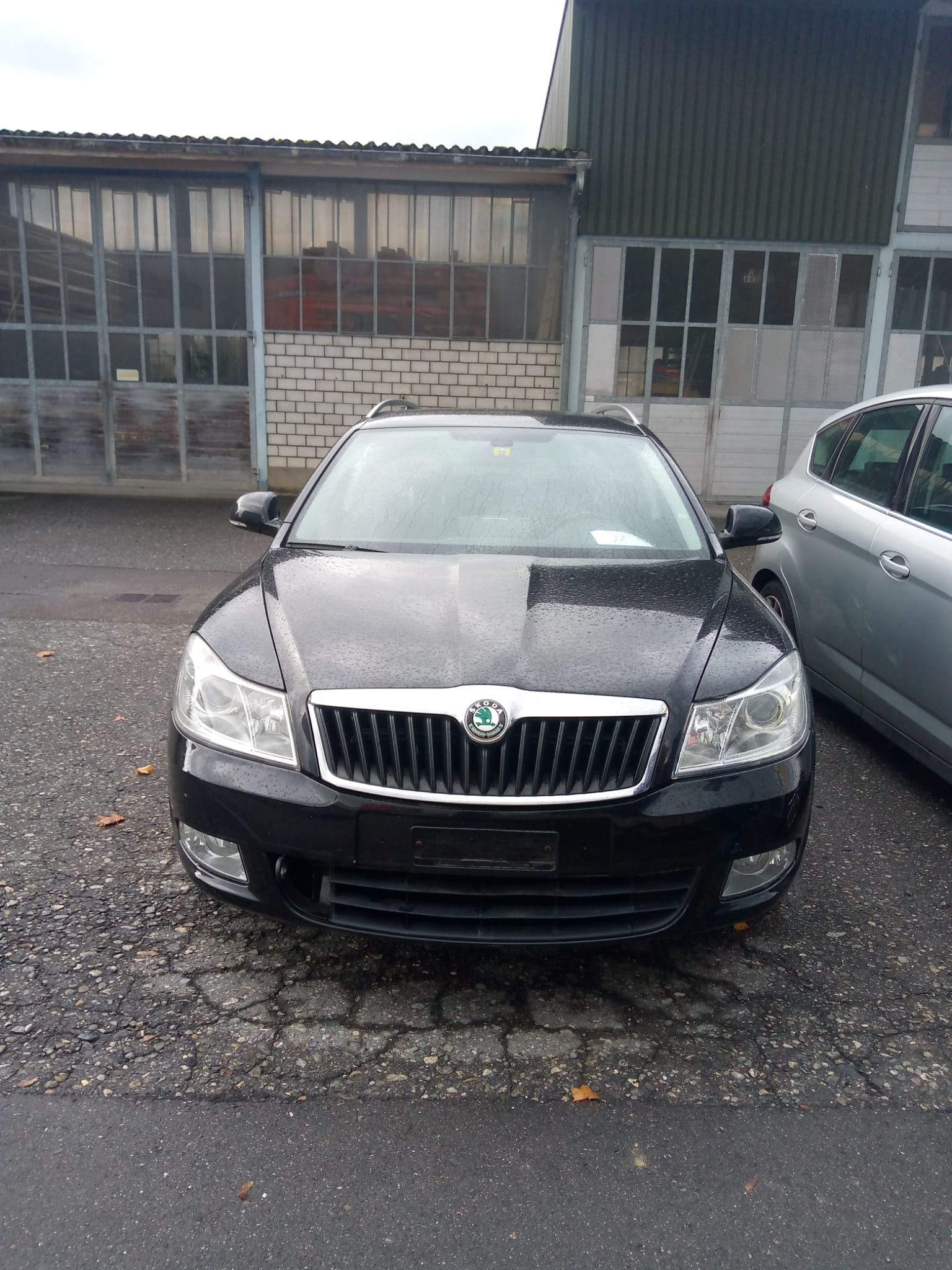 SKODA Octavia Combi 1.8 TSI Ambiente DSG