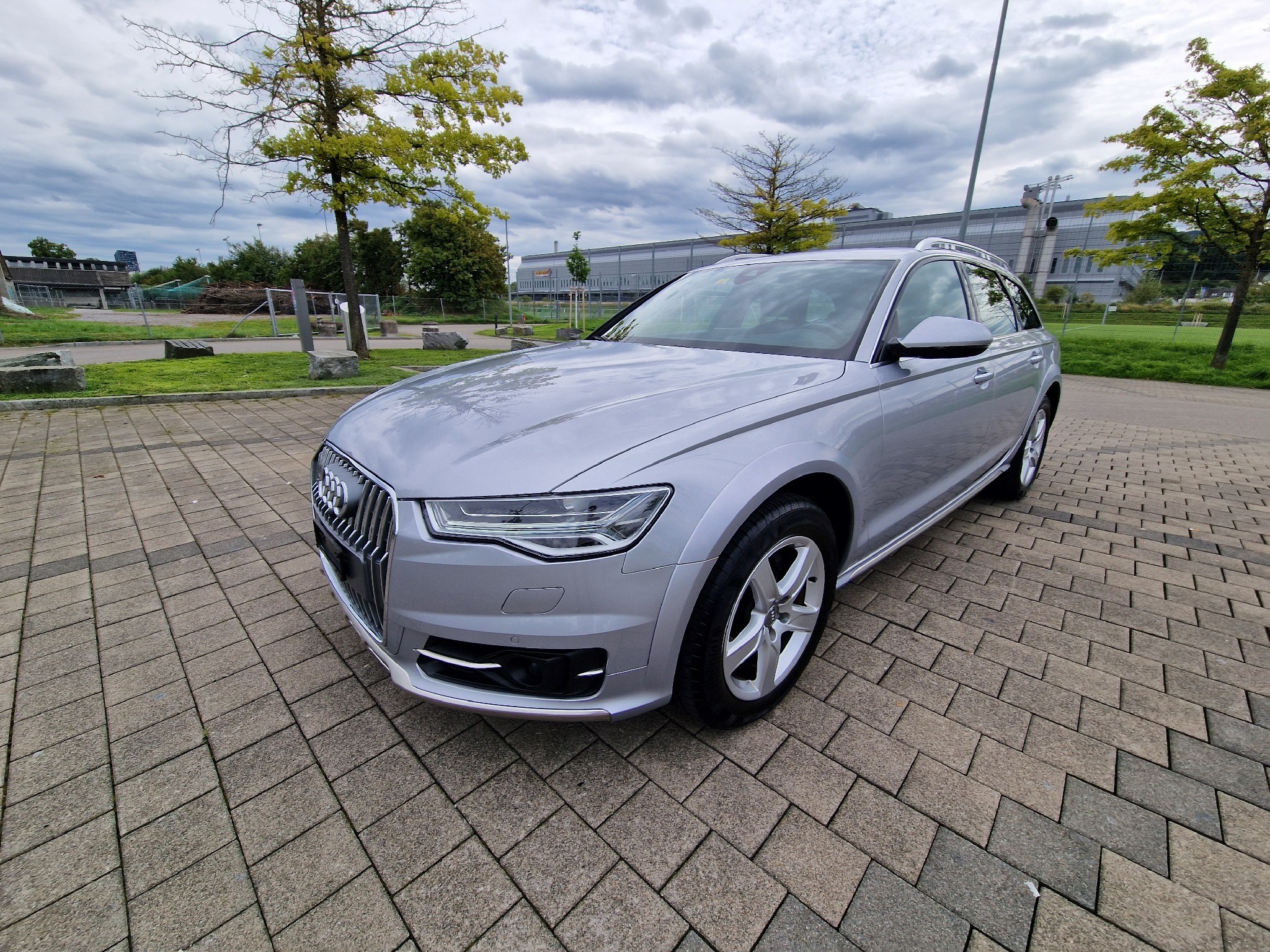 AUDI A6 allroad 3.0 TDI V6 quattro S-tronic