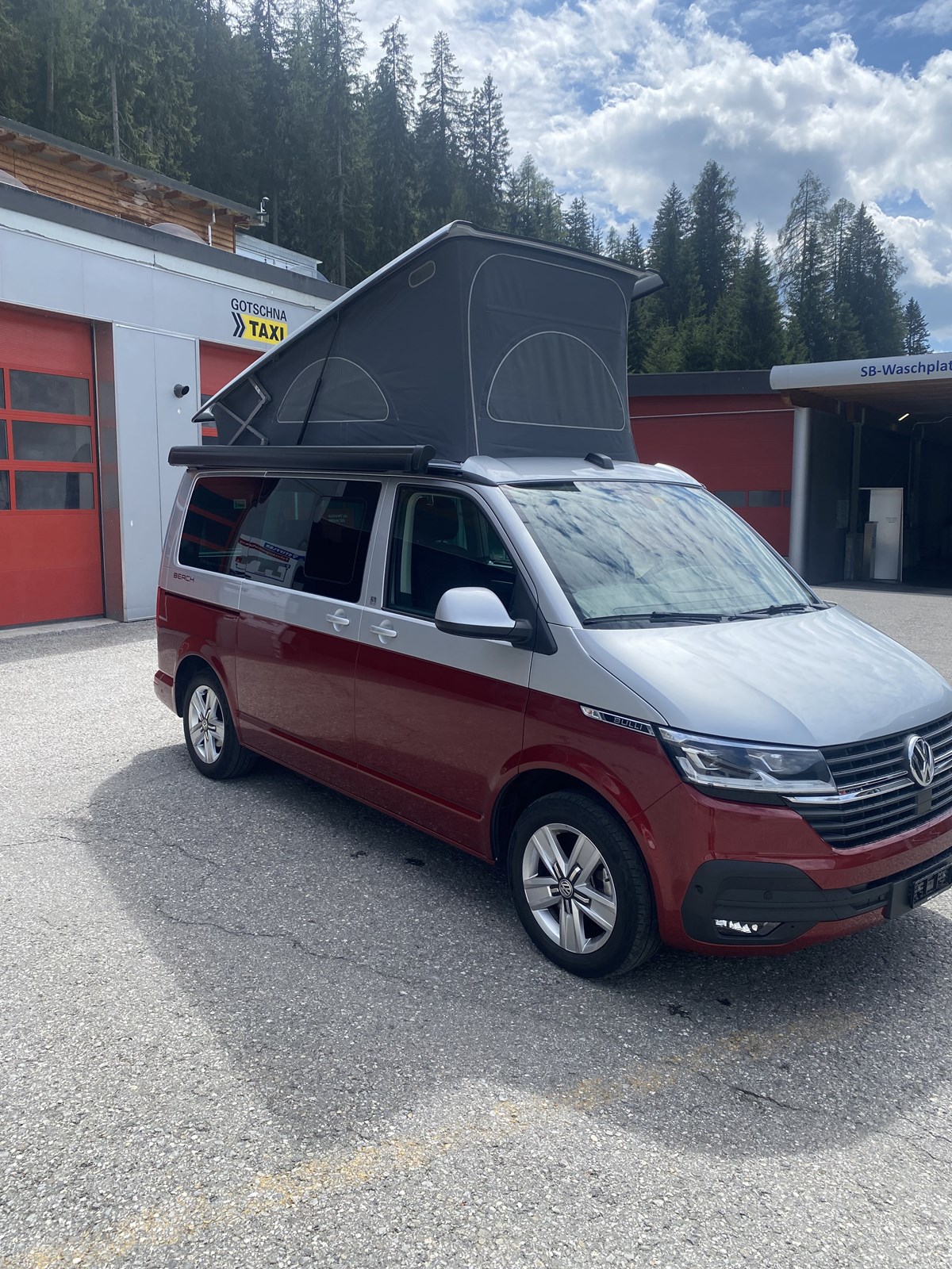 VW T6.1 Califorina Beach 4M