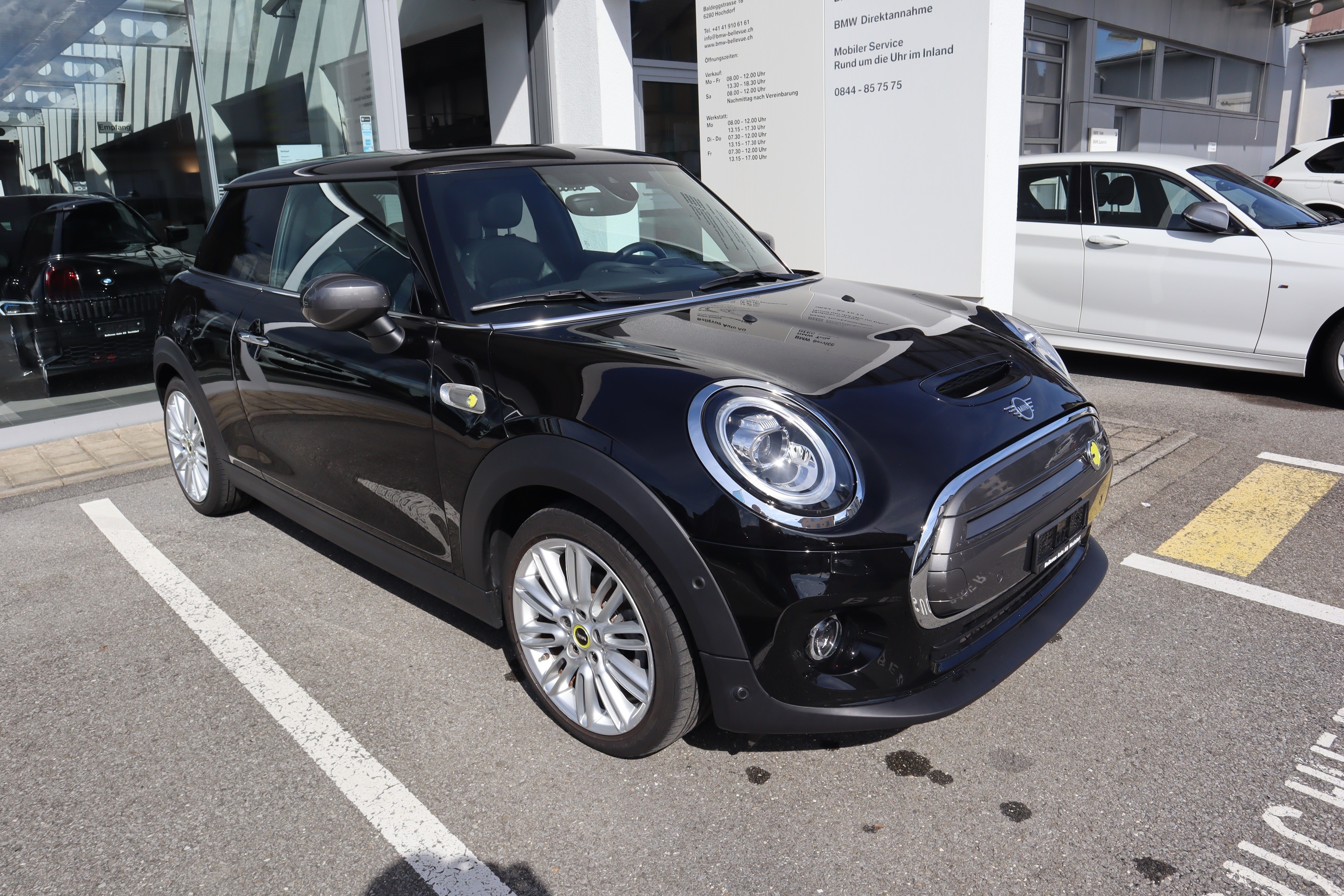 MINI Cooper SE Steptronic Euro A24