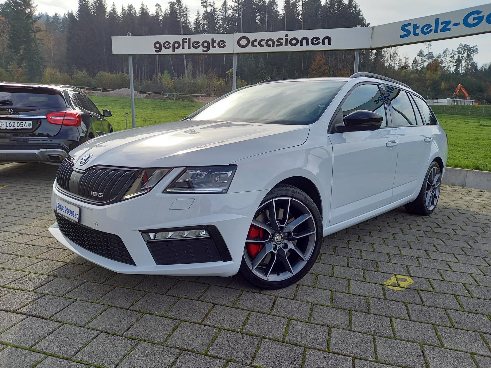 SKODA Octavia Combi 2.0 TSI RS DSG