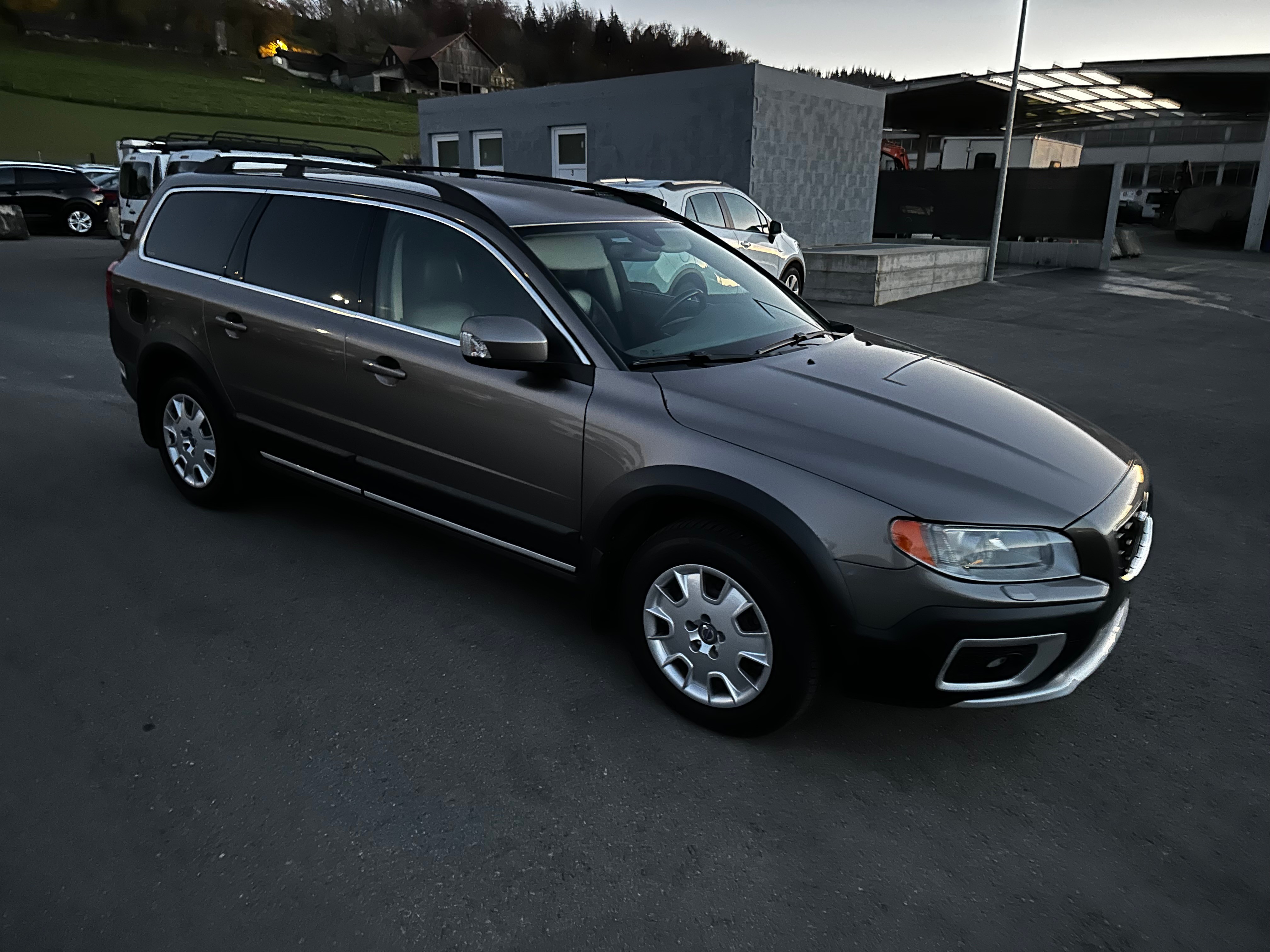 VOLVO XC70 D5 AWD Momentum