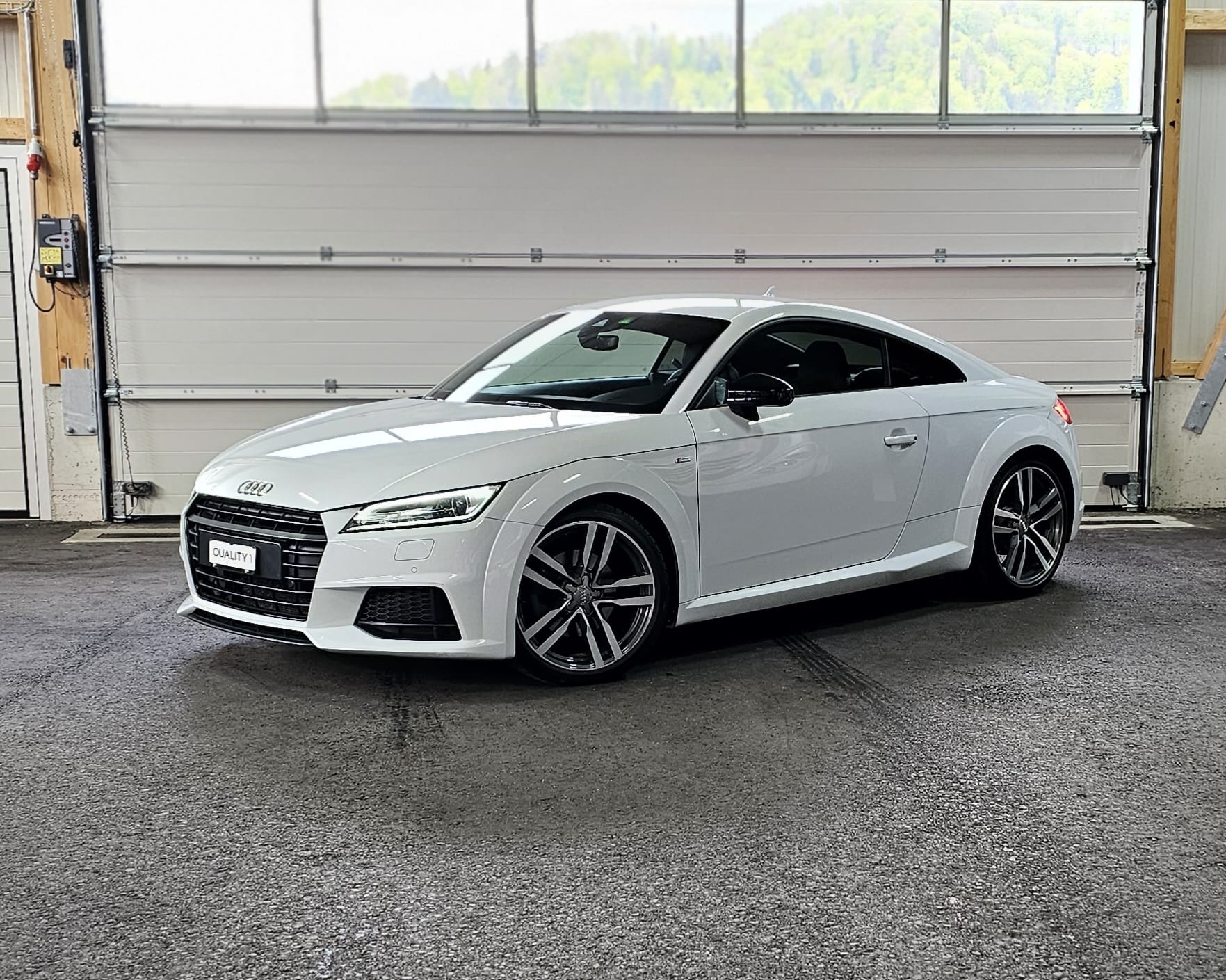 AUDI TT Coupé 1.8 TFSI S-tronic S-LINE *CH Fahrzeug*