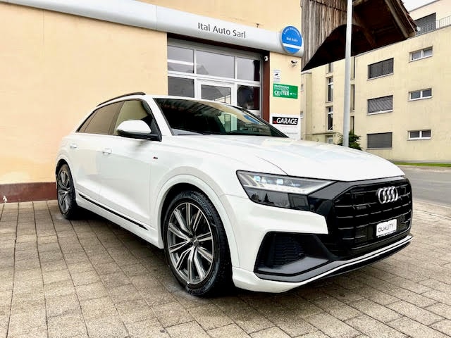 AUDI Q8 50 TDI quattro tiptronic