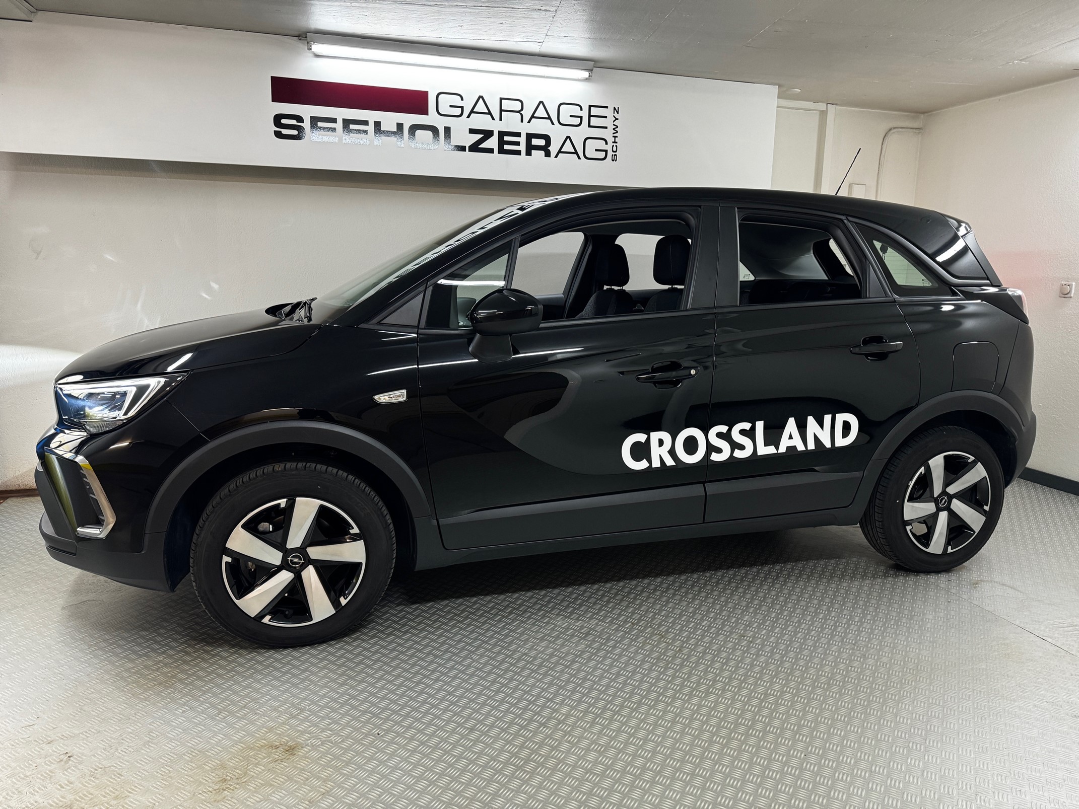 OPEL Crossland 1.2i Edition Automat