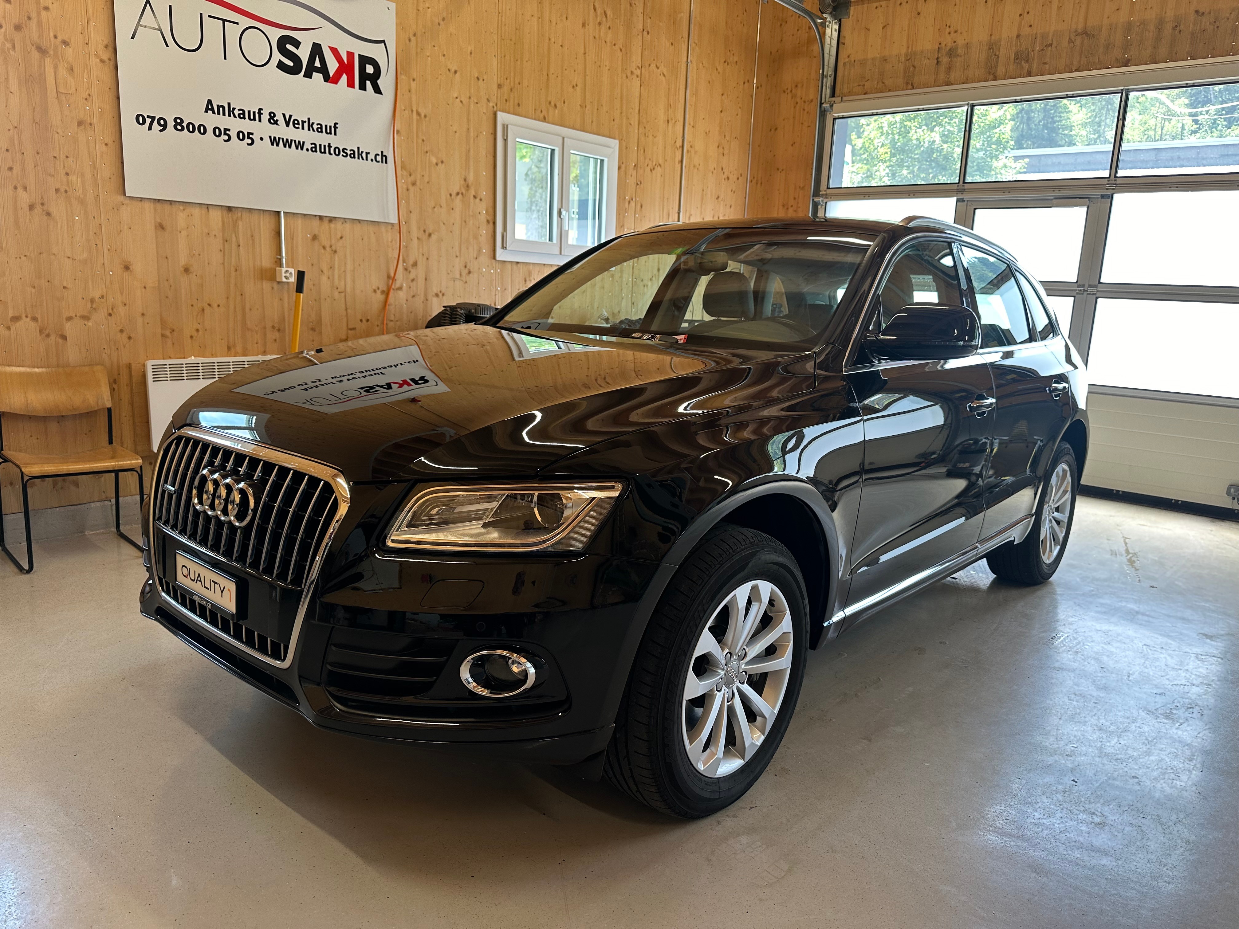 AUDI Q5 3.0 TDI clean quattro S-tronic