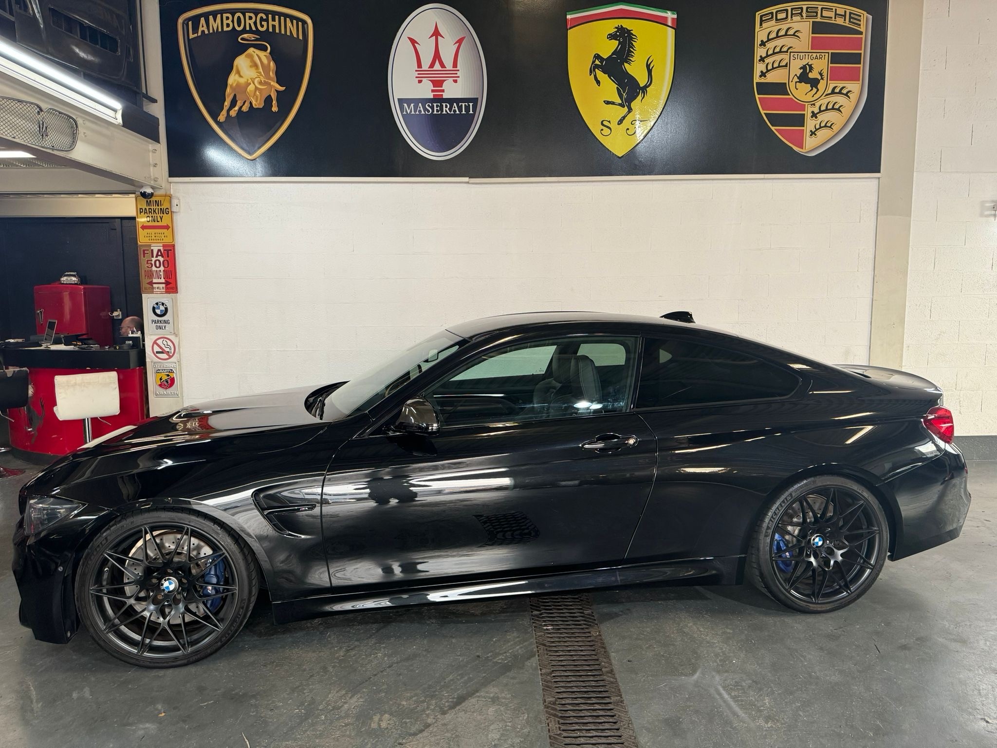 BMW M4 Coupé DKG