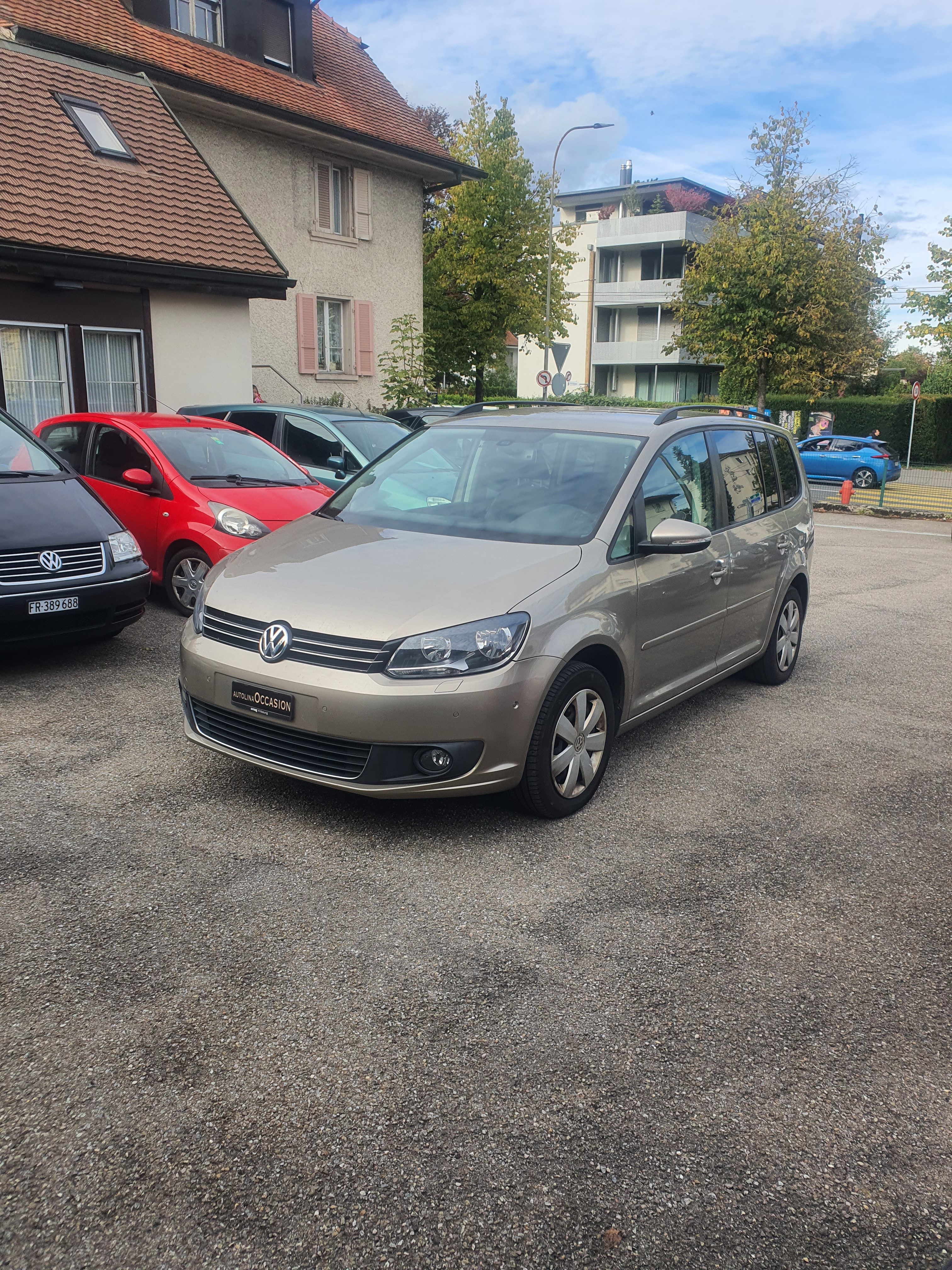 VW TOURAN 07 places