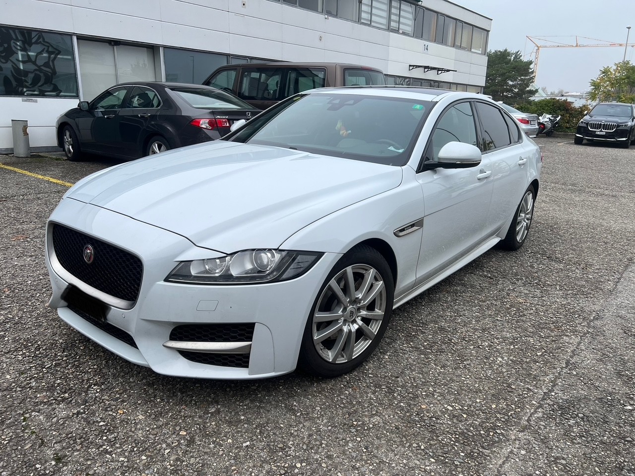 JAGUAR XF 20d R-Sport Automatic