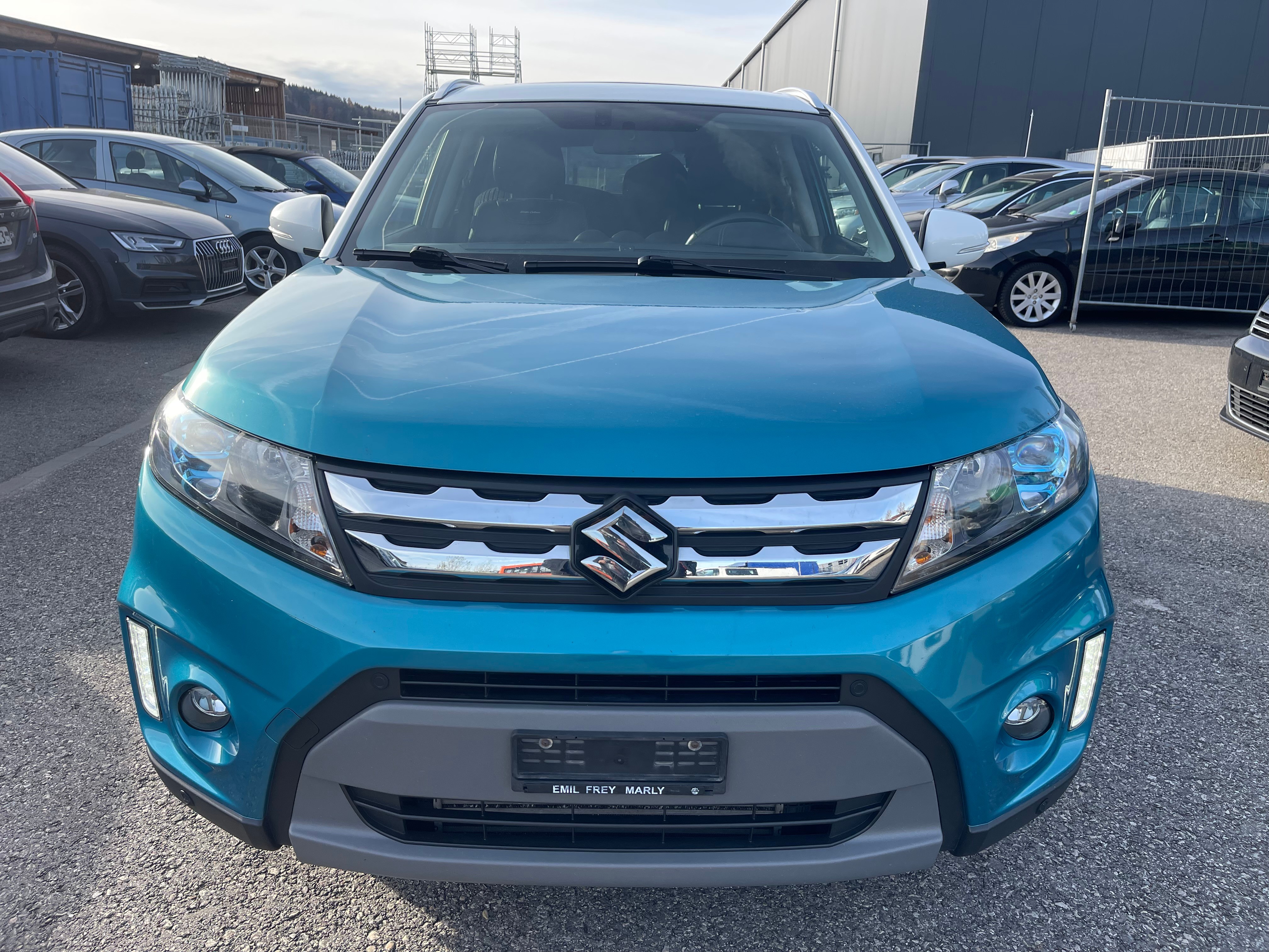 SUZUKI Vitara 1.6 TD Sergio Cellano Top TCSS