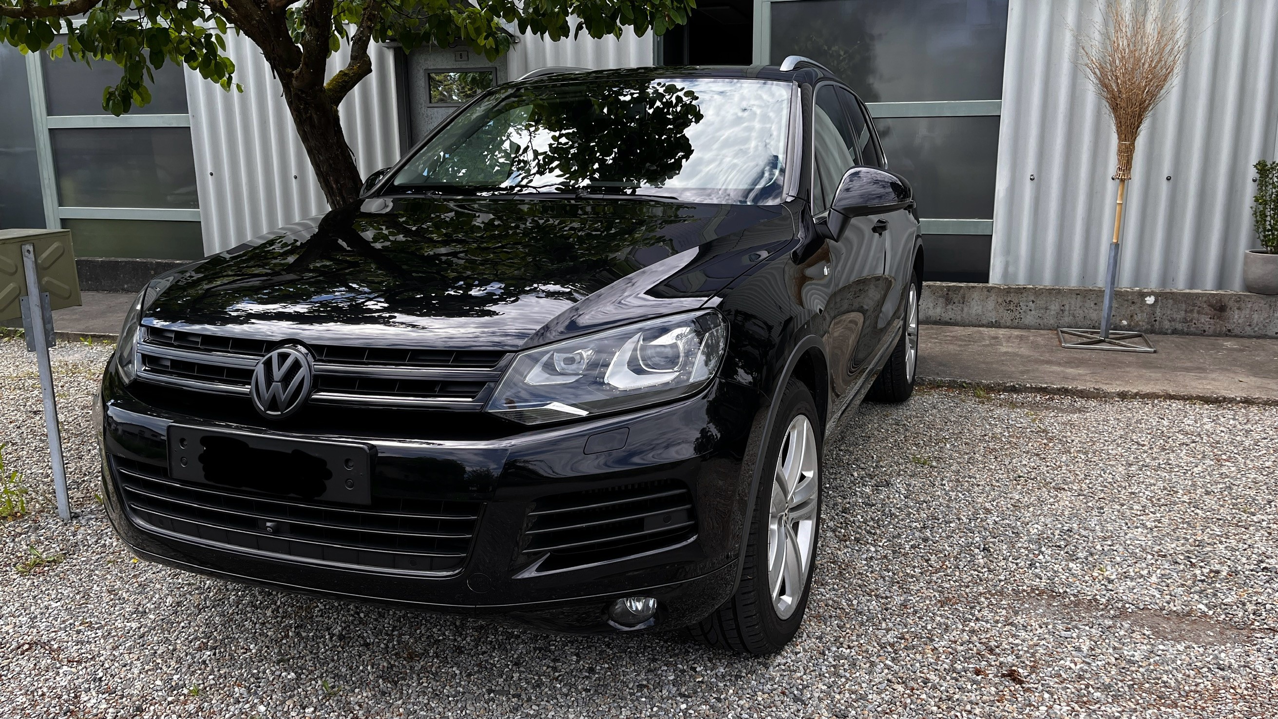 VW TOUAREG R-Line