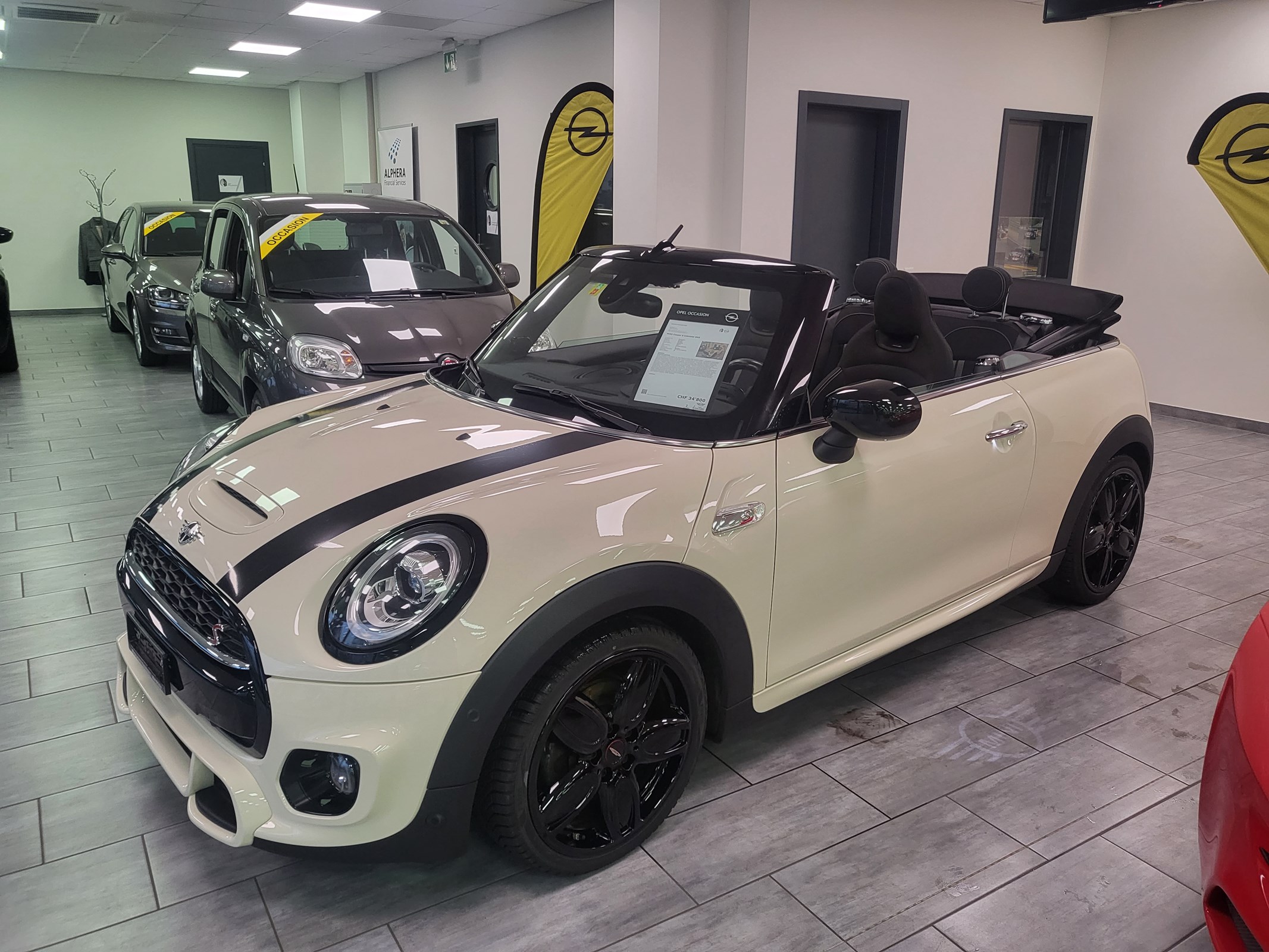 MINI Cooper S Cabriolet JCW