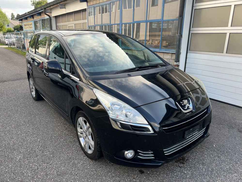 PEUGEOT 5008 2.0 HDI Sport Pack