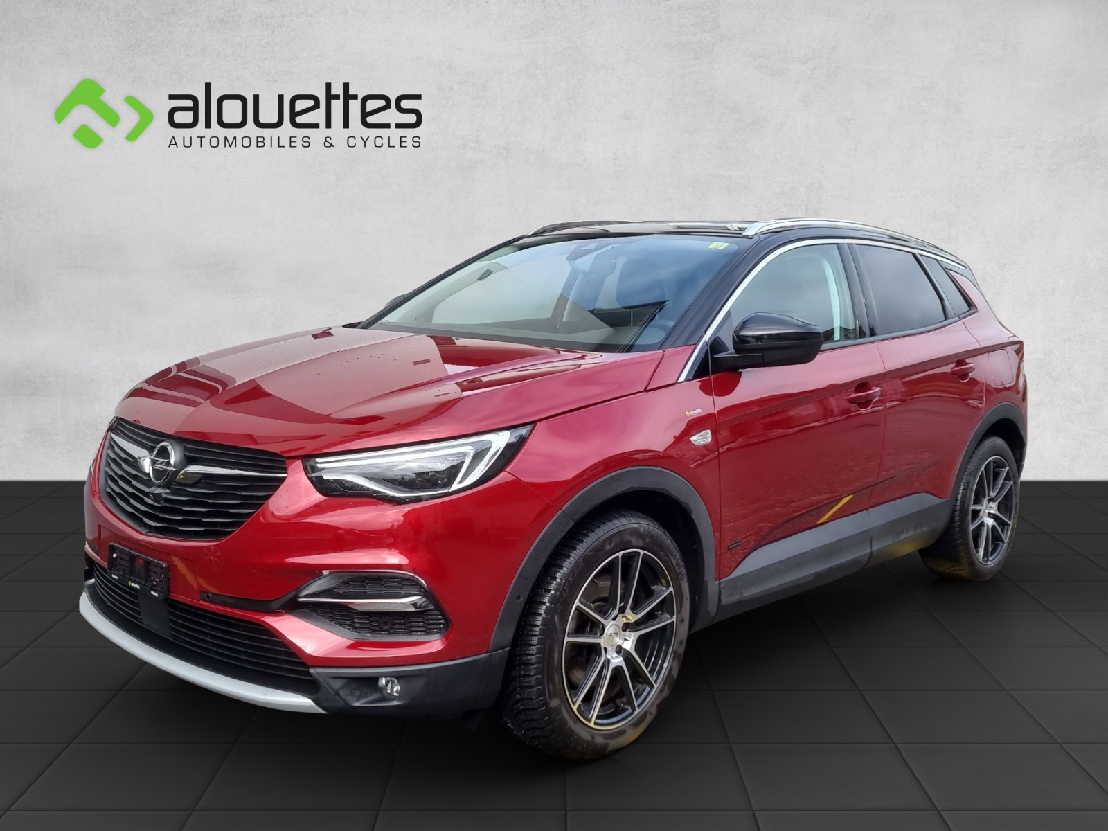 OPEL Grandland X 1.6 Hybrid4 Ultimate Automatik