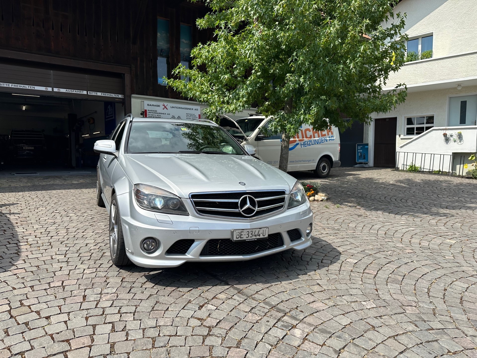 MERCEDES-BENZ C 63 AMG Avantgarde 7G-Tronic