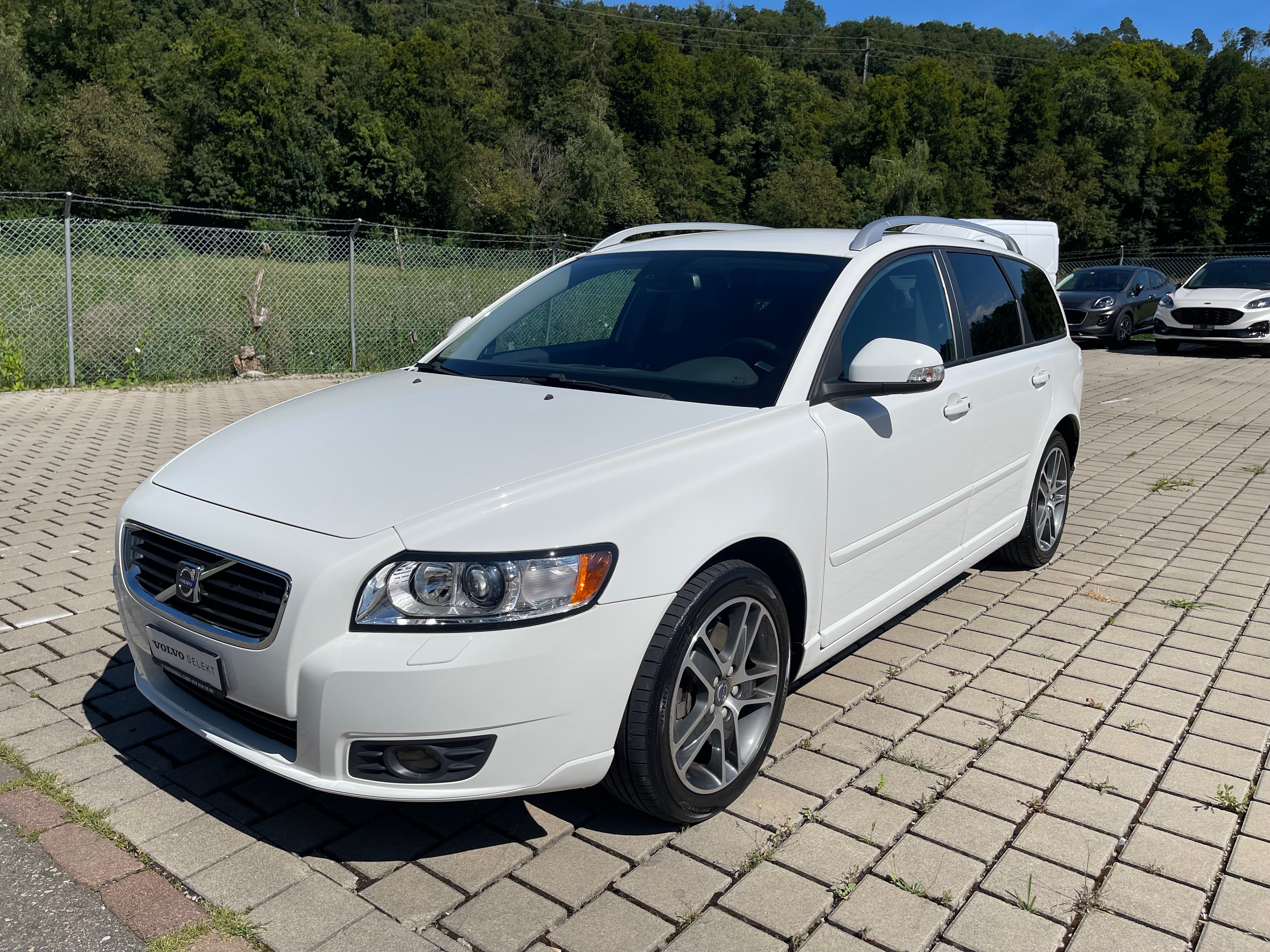 VOLVO V50 D5 Summum