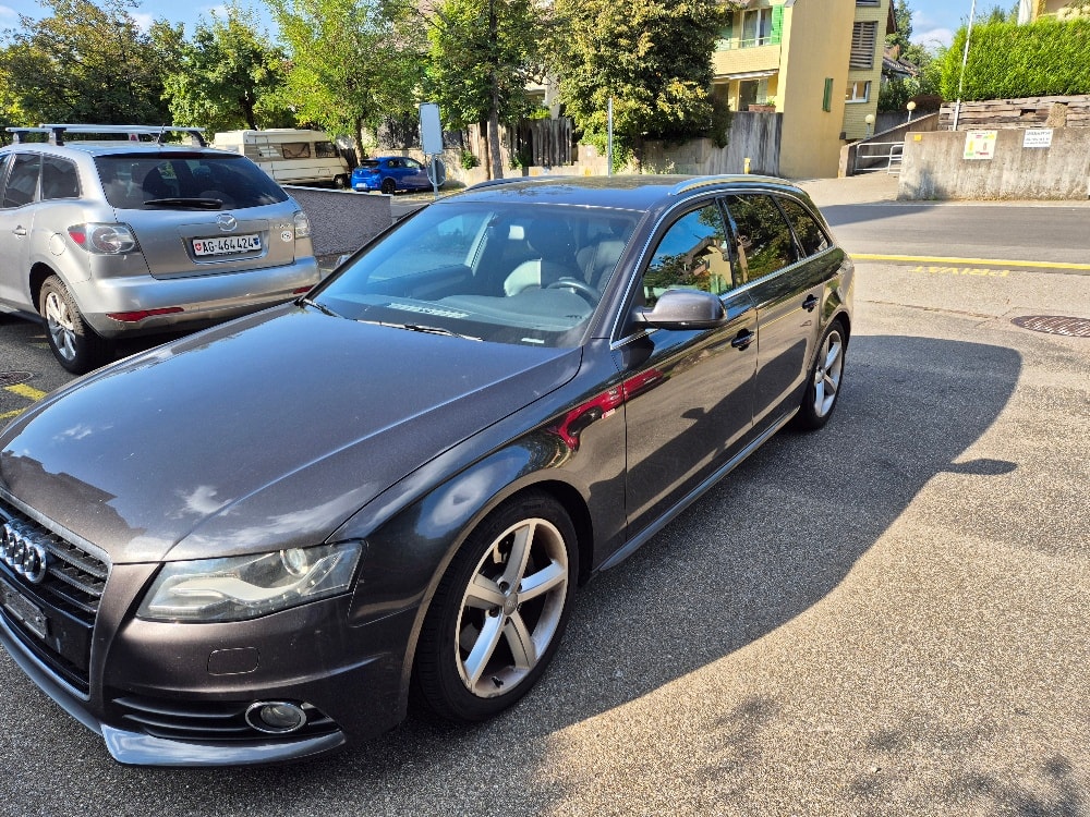 AUDI A4 Avant 3.2 FSI multitronic