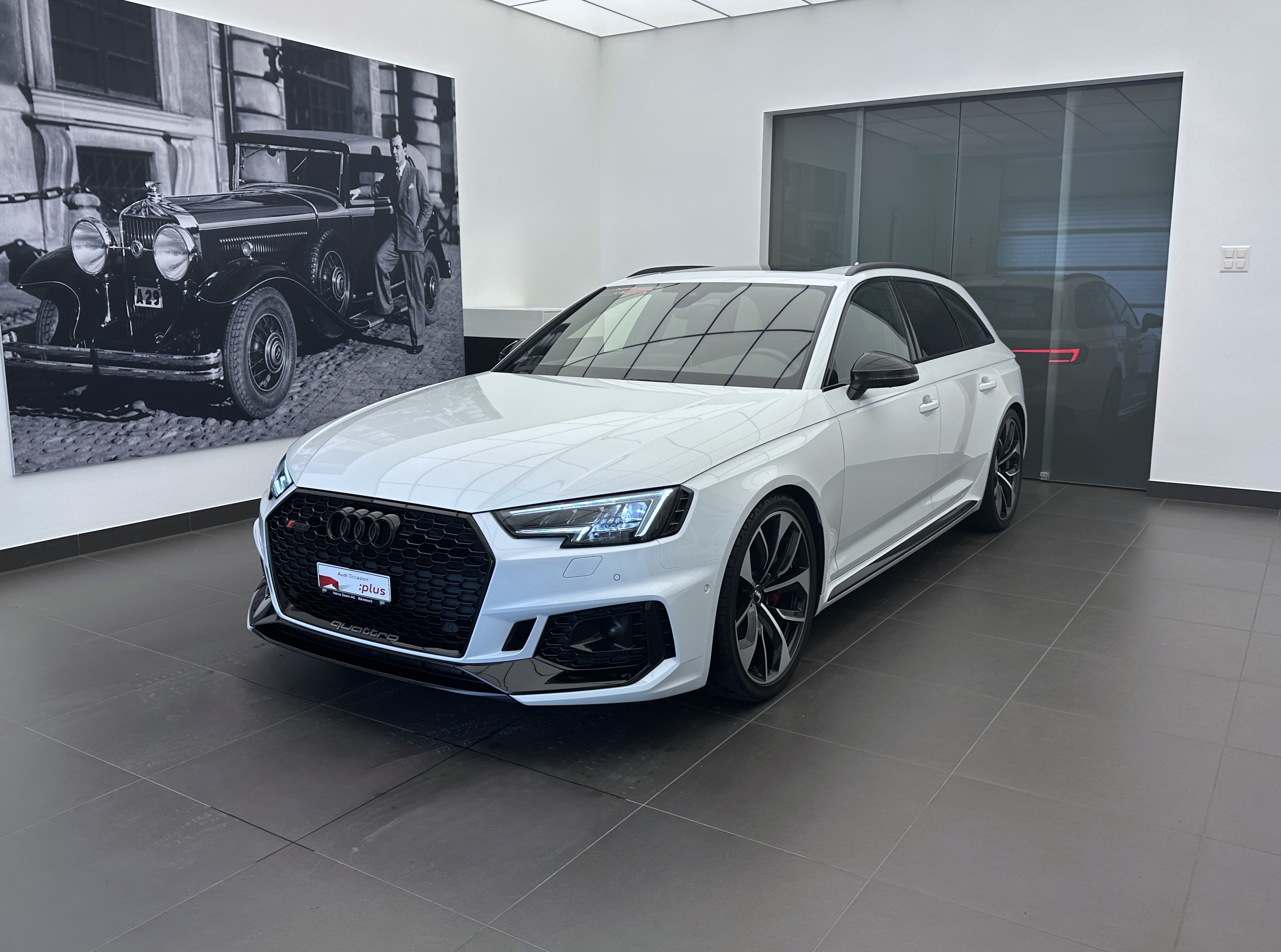 AUDI RS4 Avant 2.9 TFSI quattro tiptronic