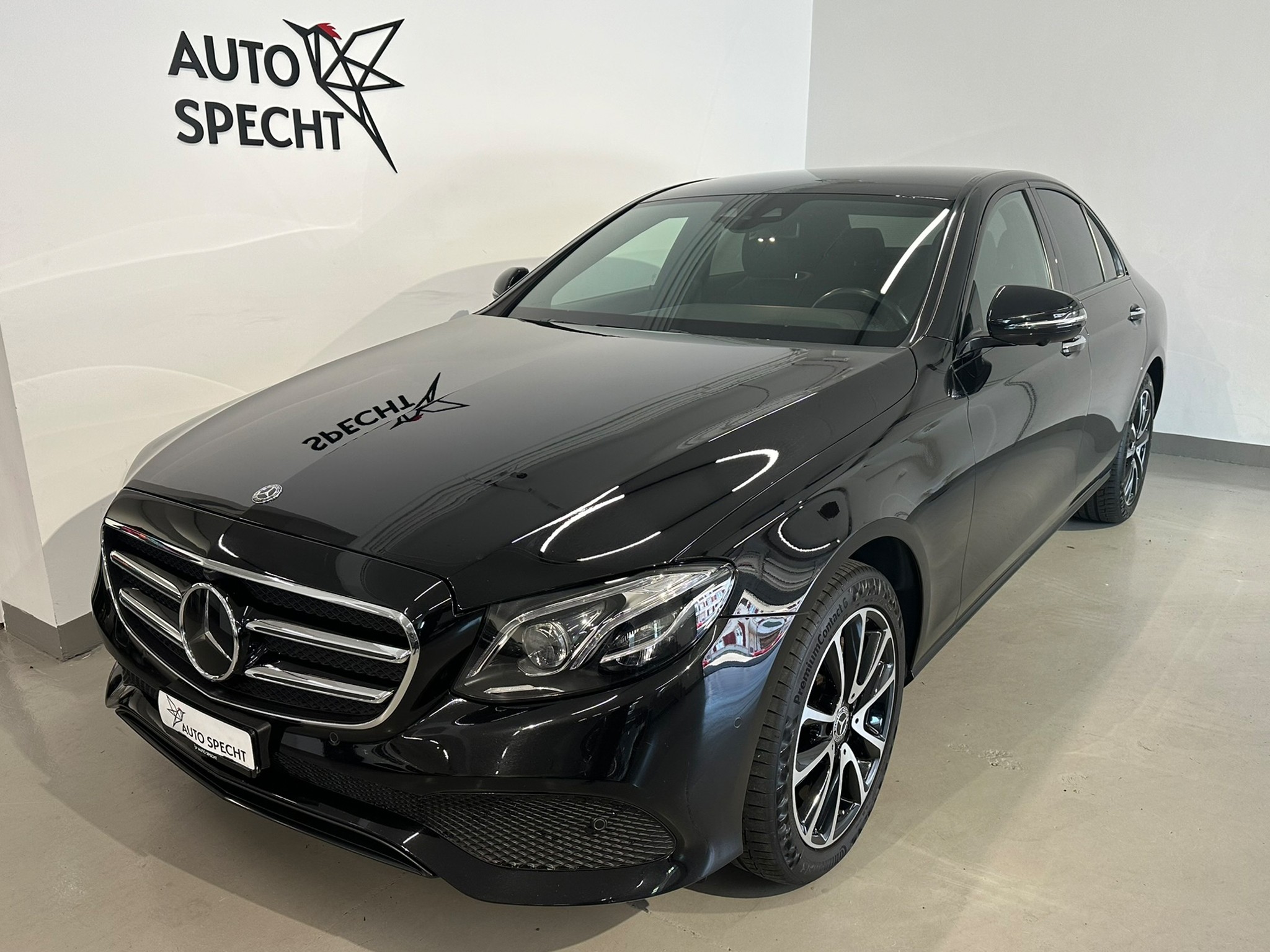 MERCEDES-BENZ E 220 d Avantgarde 4Matic 9G-Tronic