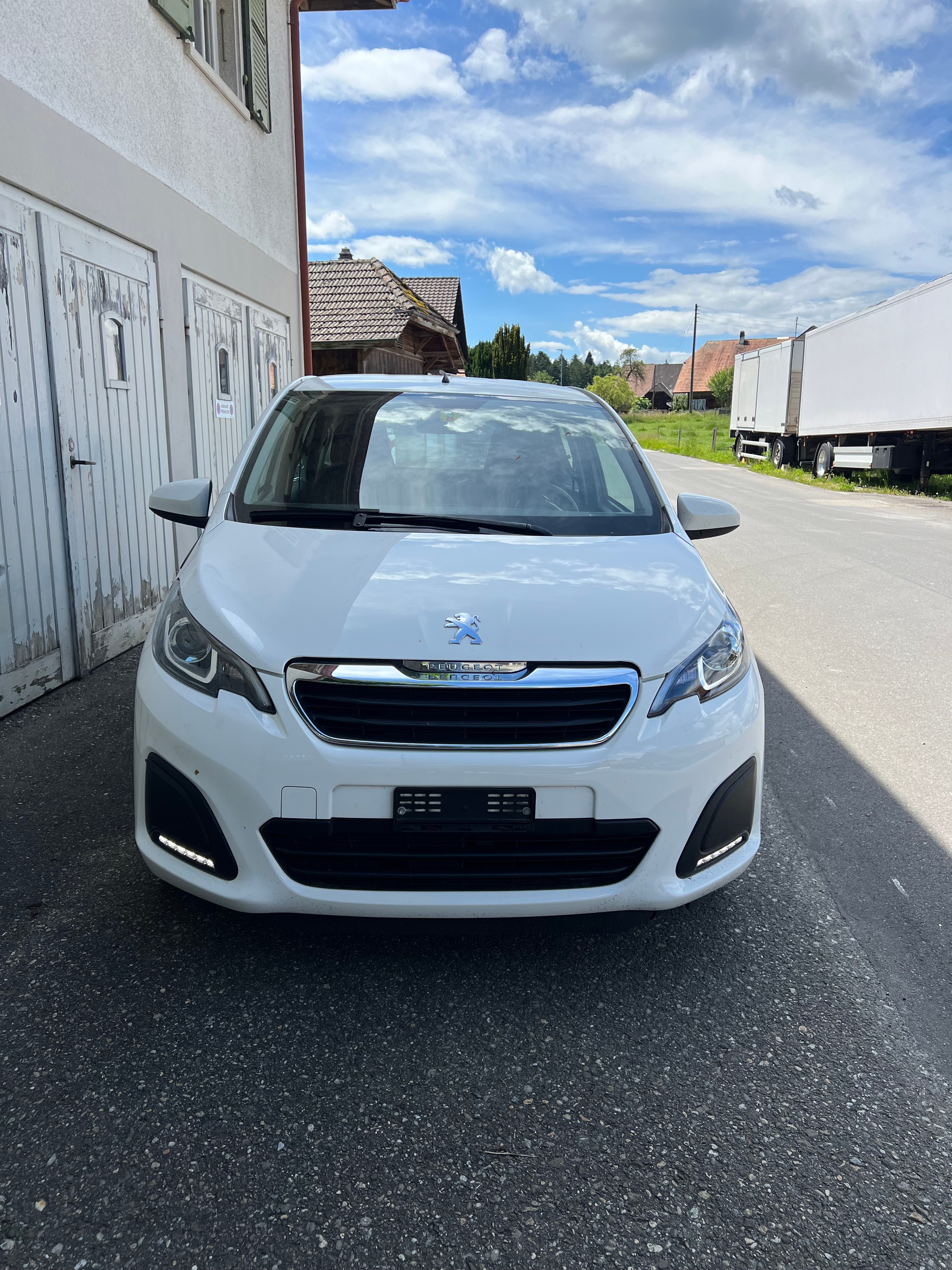 PEUGEOT 108 1.0 VTi Active Top ETG