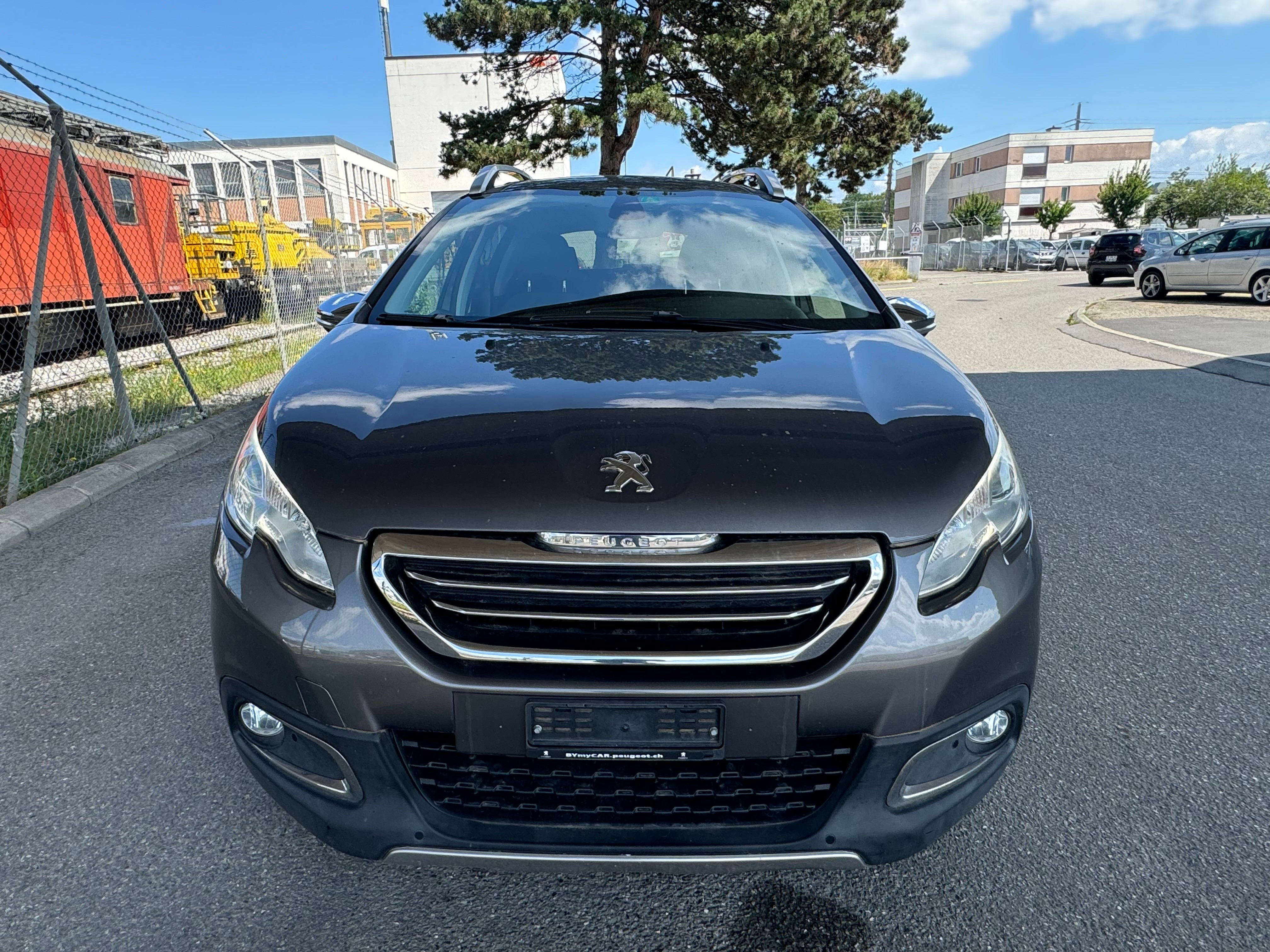 PEUGEOT 2008 1.6 e-HDi Allure EGS6