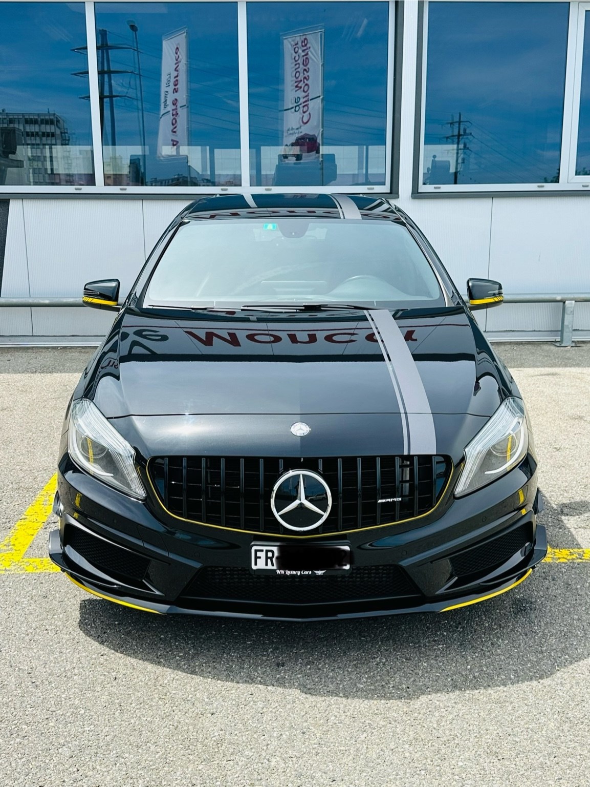 MERCEDES-BENZ A 200 AMG Line