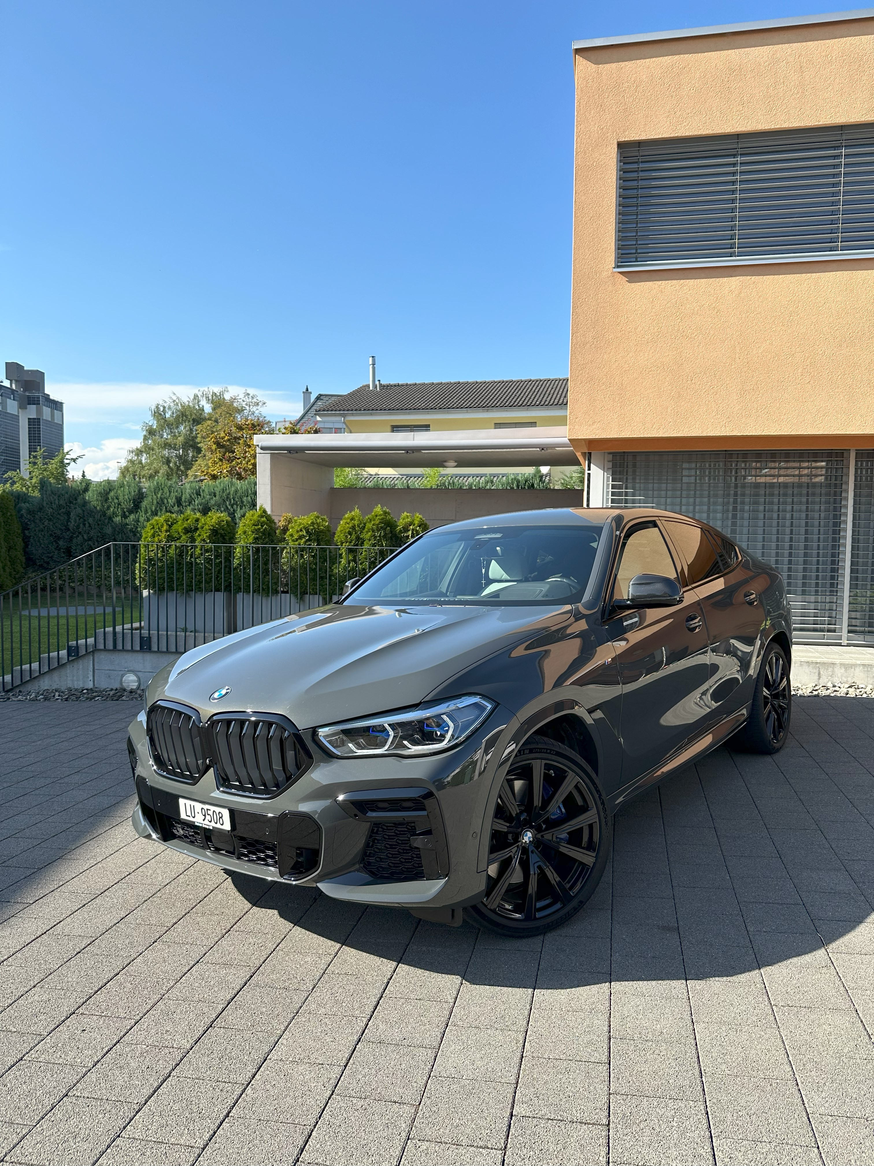 BMW X6 xDrive 48V 40d Steptronic M Sport