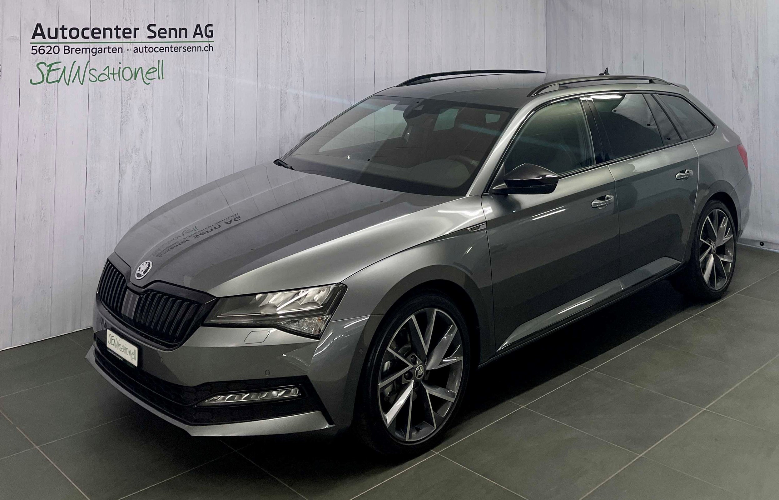 SKODA Superb Combi 2.0 TDi SportLine Light 4x4 DSG