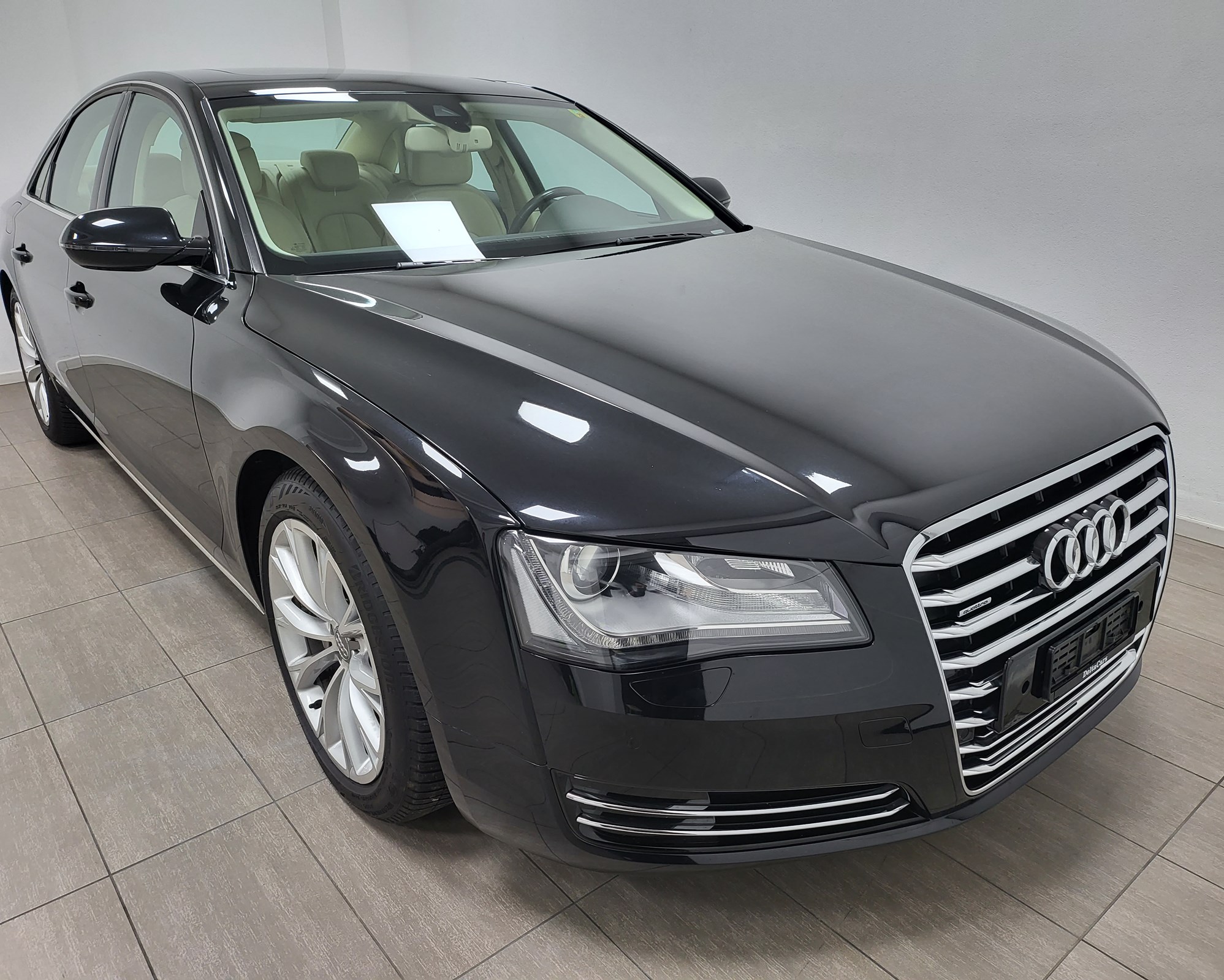 AUDI A8 3.0 TDI quattro tiptronic