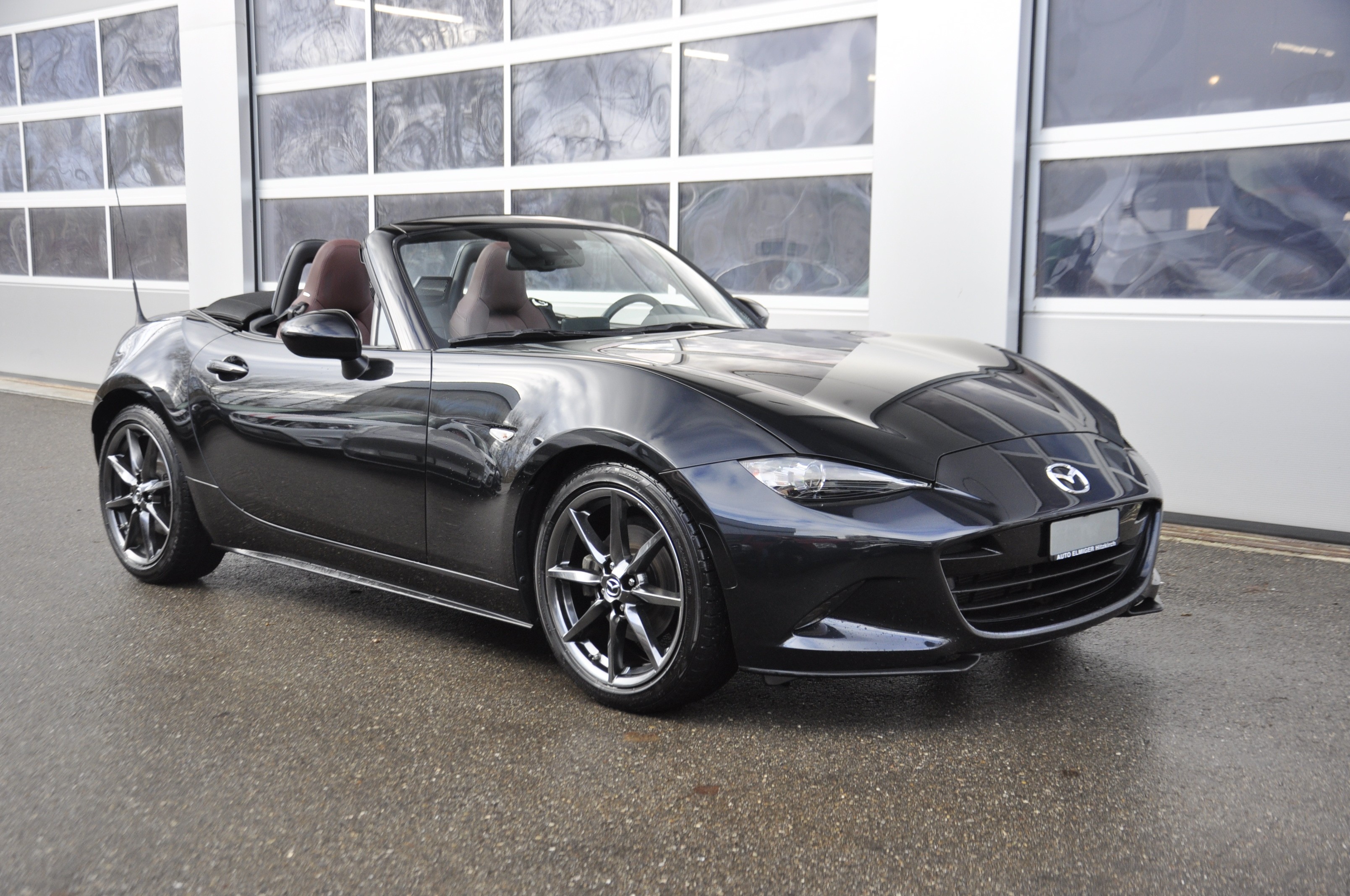 MAZDA MX-5 SKYACTIV-G 184 Revolution