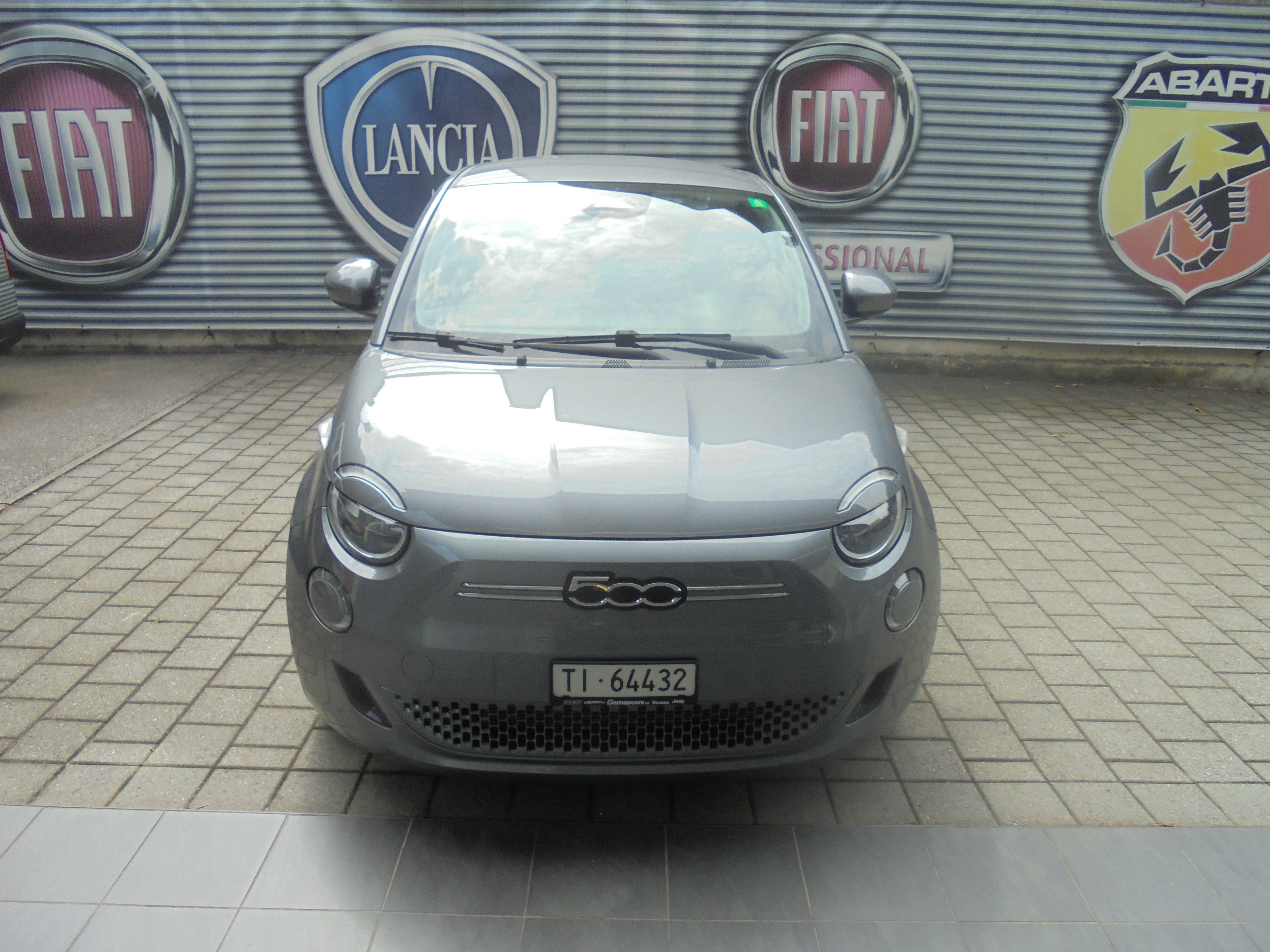 FIAT 500 electric 87 kW Icon