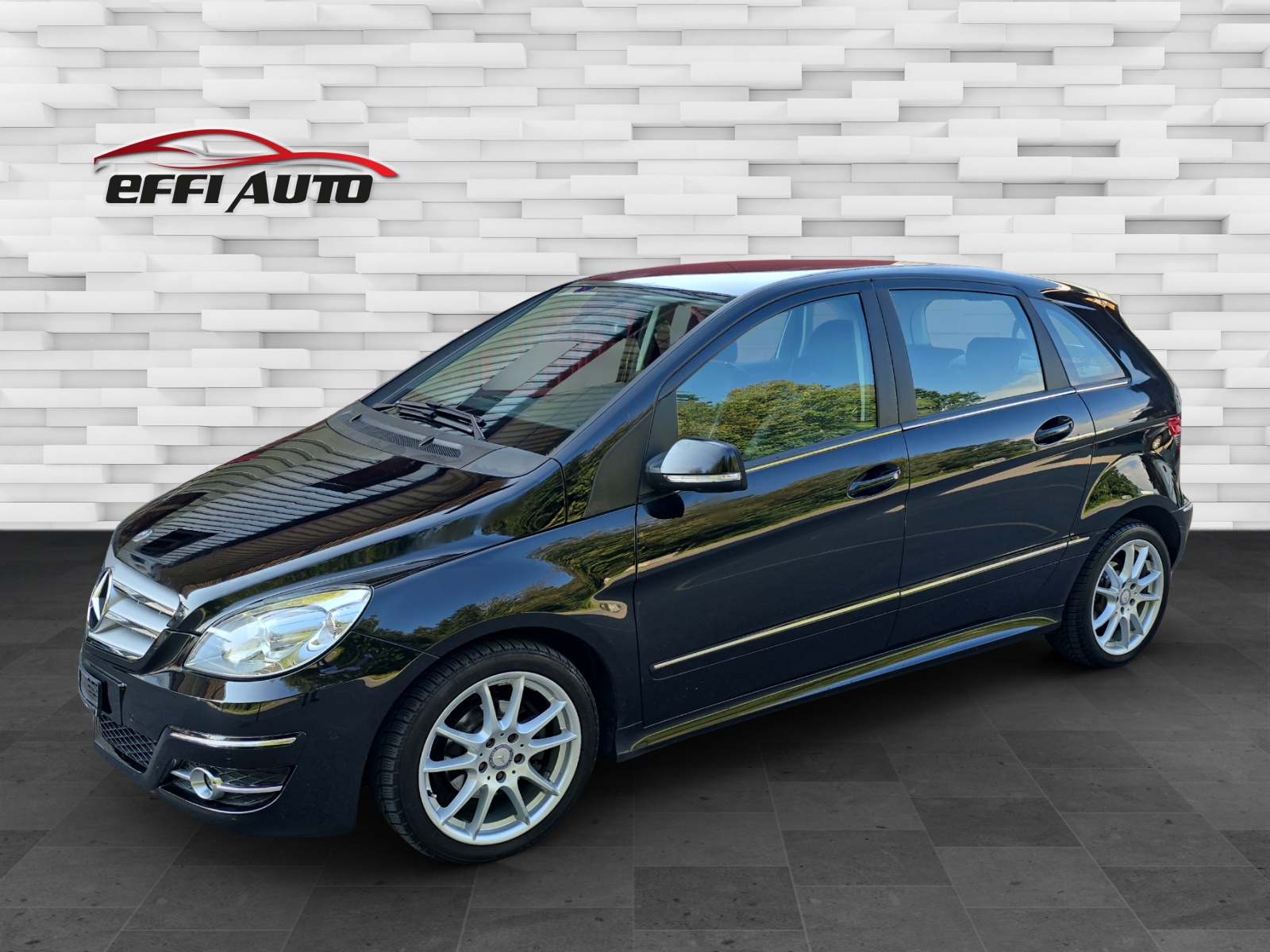 MERCEDES-BENZ B 180 My Star Autotronic