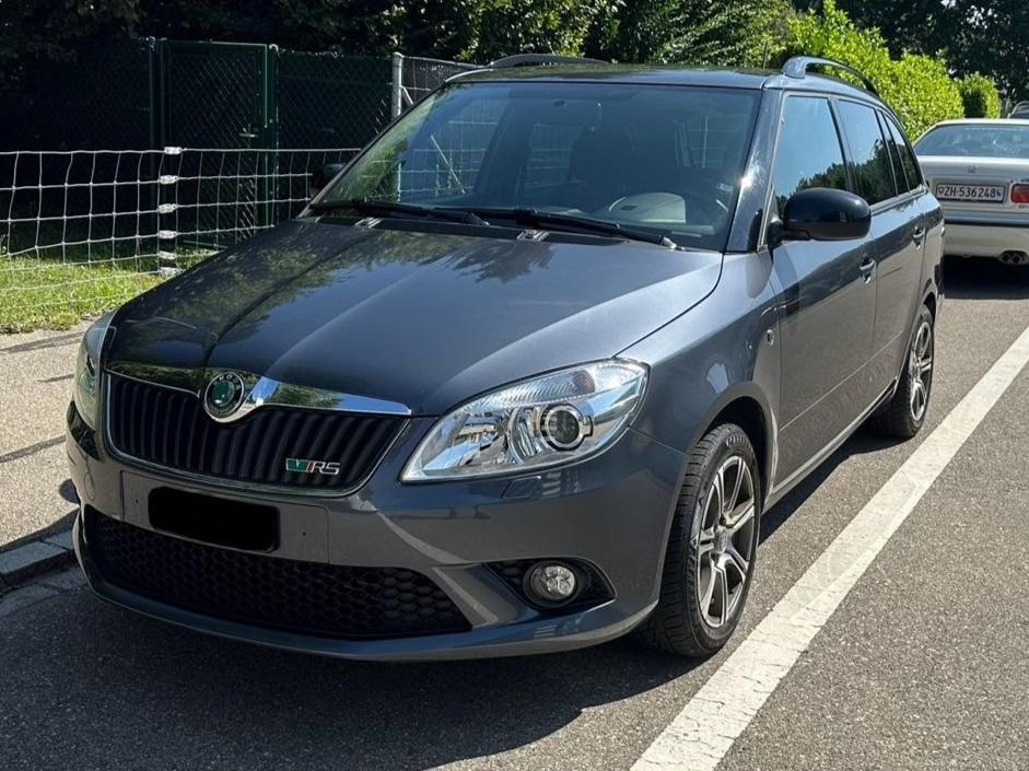 SKODA Fabia 1.4 TSI RS DSG