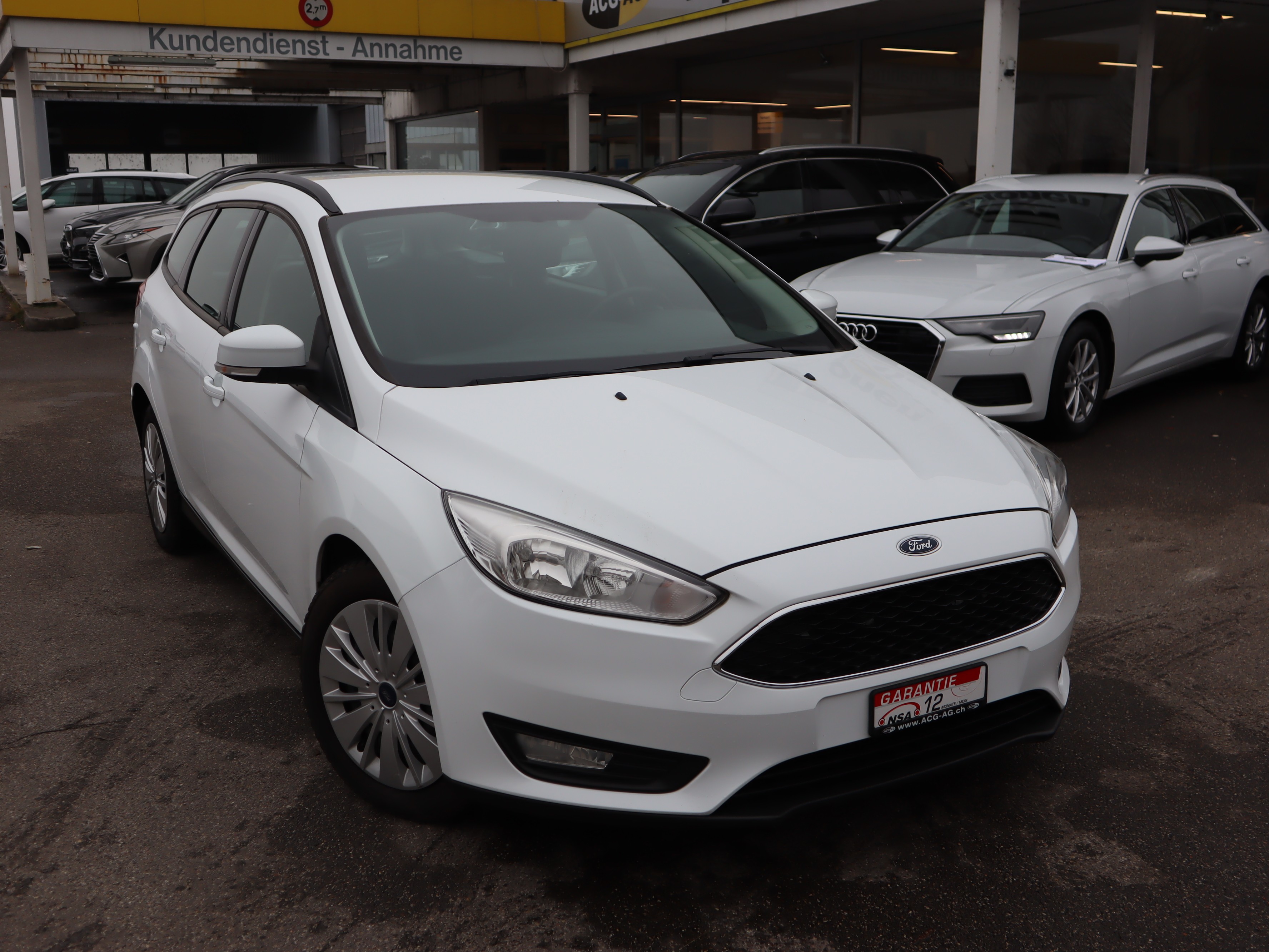 FORD Focus 1.5 TDCi Business PowerShift ** Navigation ** PDC ** Ab MFK & Service **