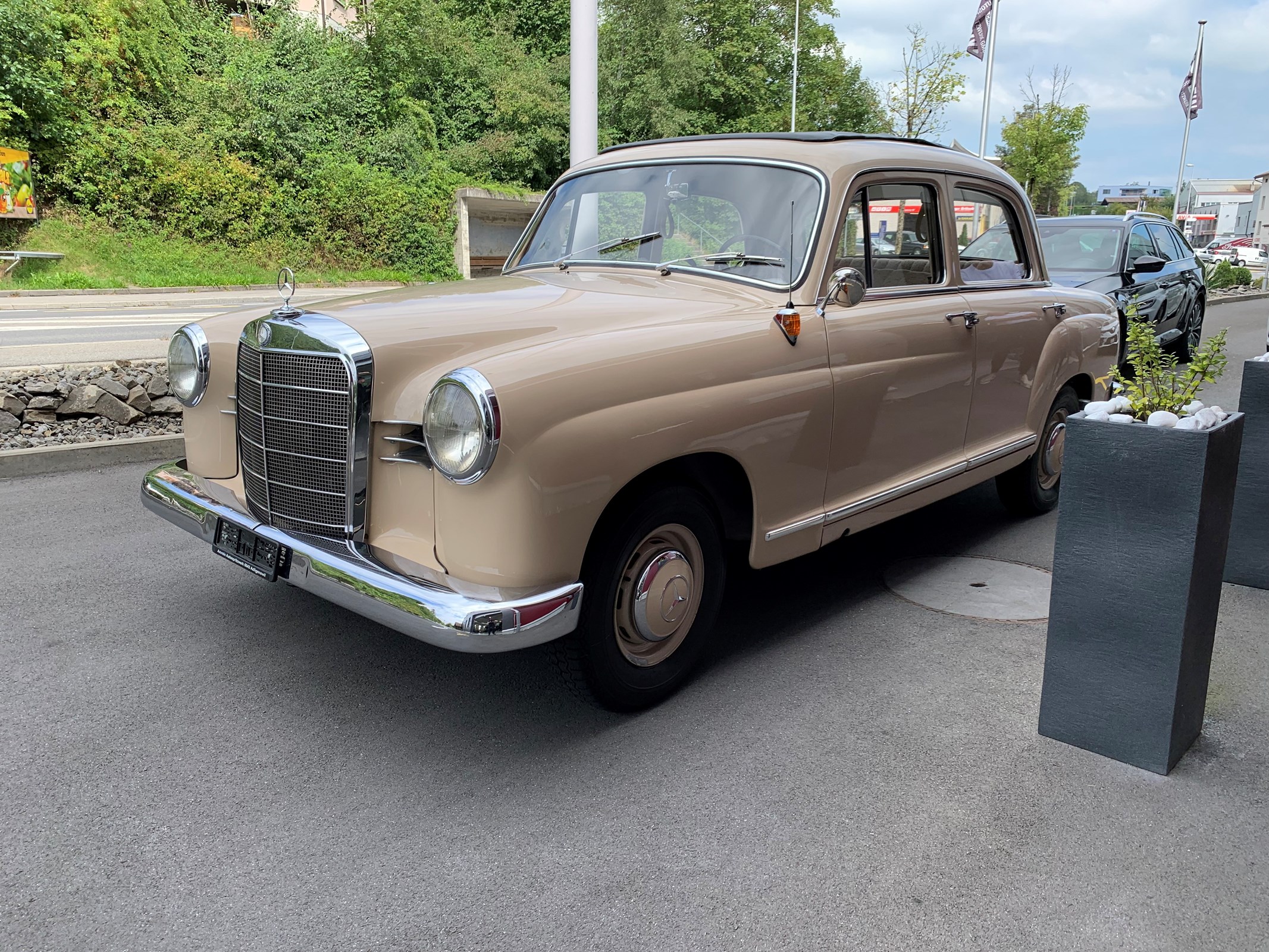 MERCEDES-BENZ 190