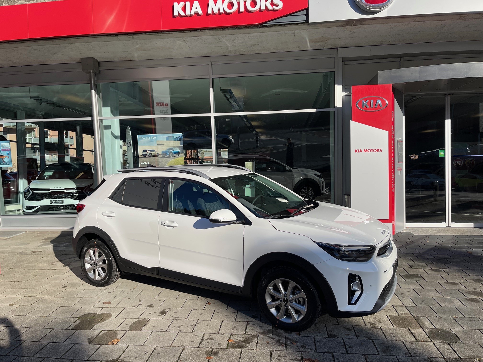 KIA Stonic 1.0 T-GDI Power DCT ab 2.9 % Leasing