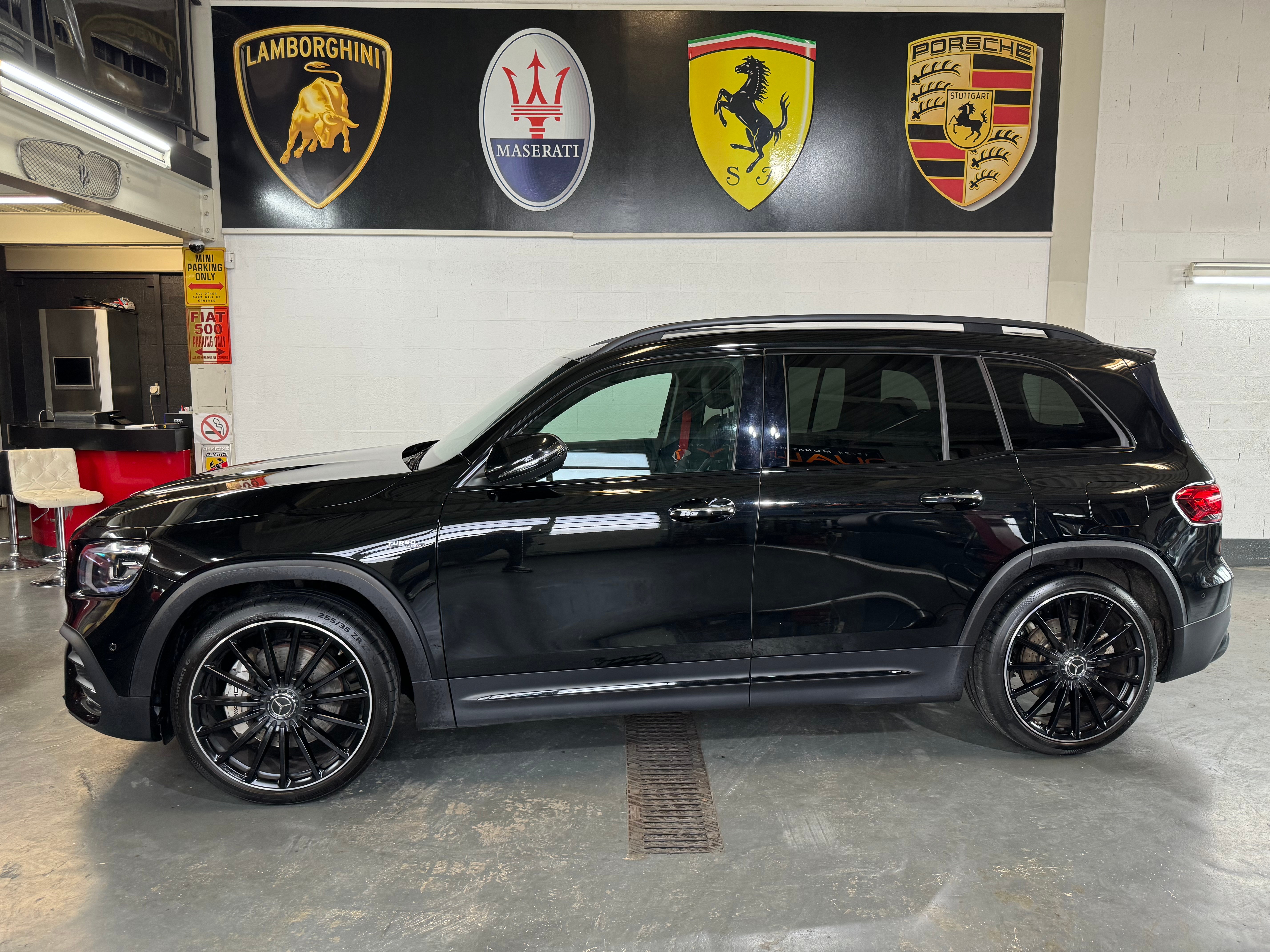 MERCEDES-BENZ GLB 35 AMG 4Matic 8G-Tronic