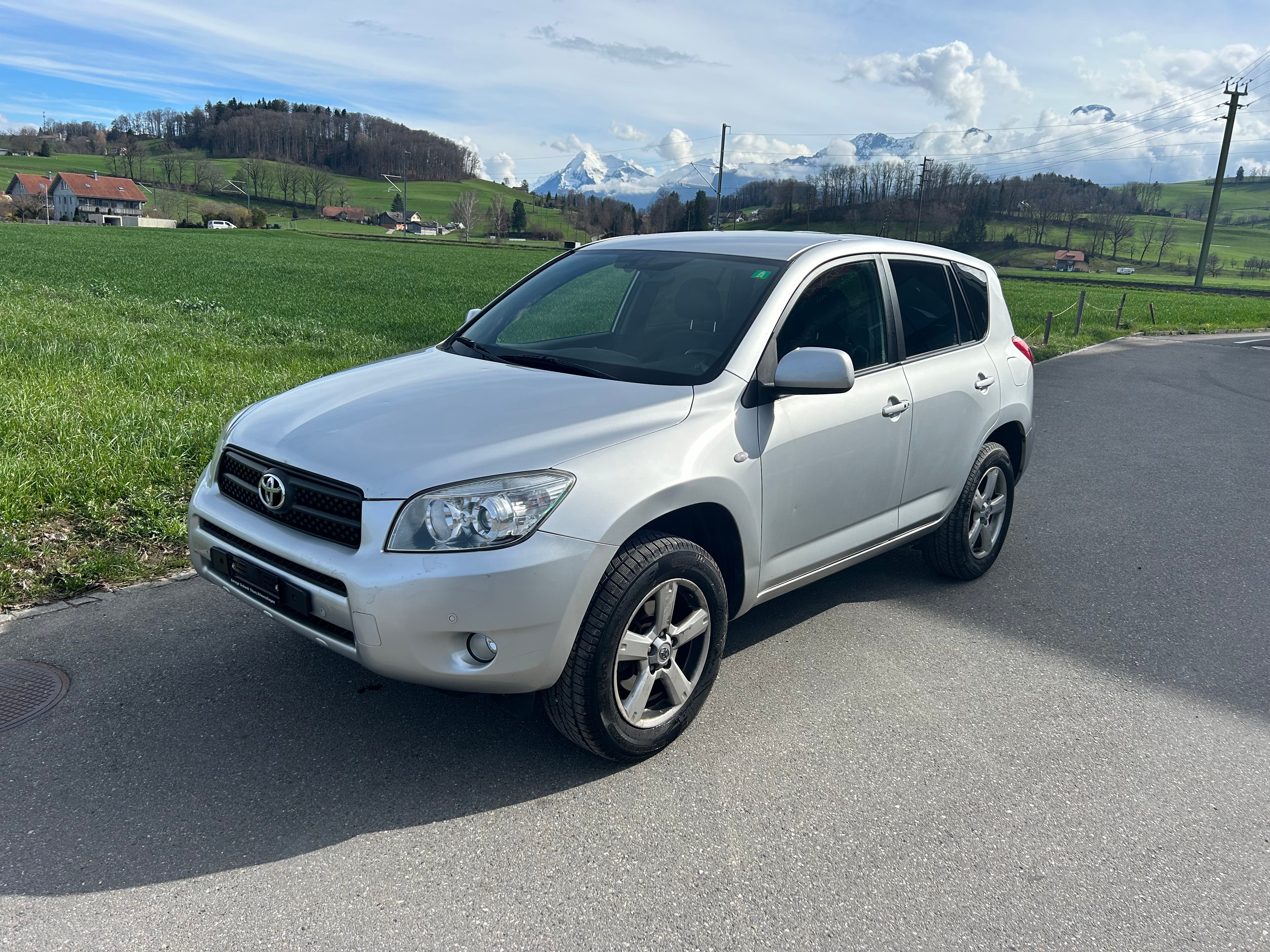 TOYOTA RAV-4