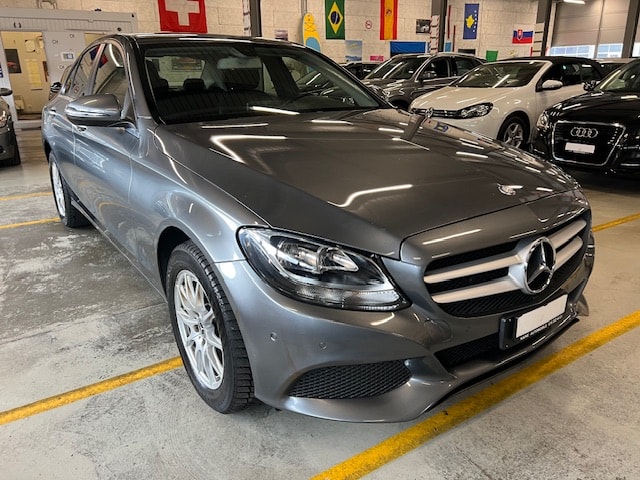 MERCEDES-BENZ C 180 BlueTEC Avantgarde 7G-Tronic