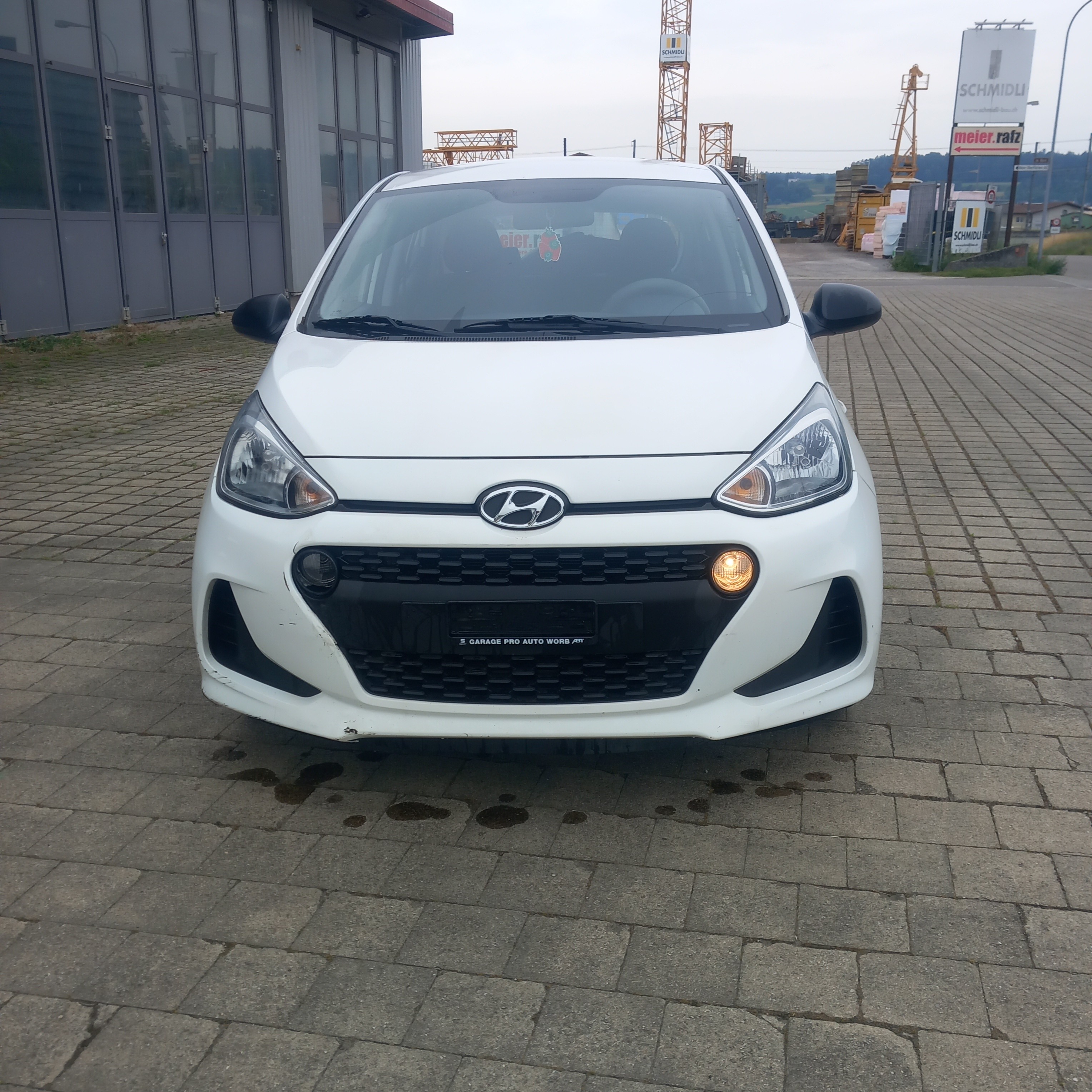 HYUNDAI i10 1.0 Pica