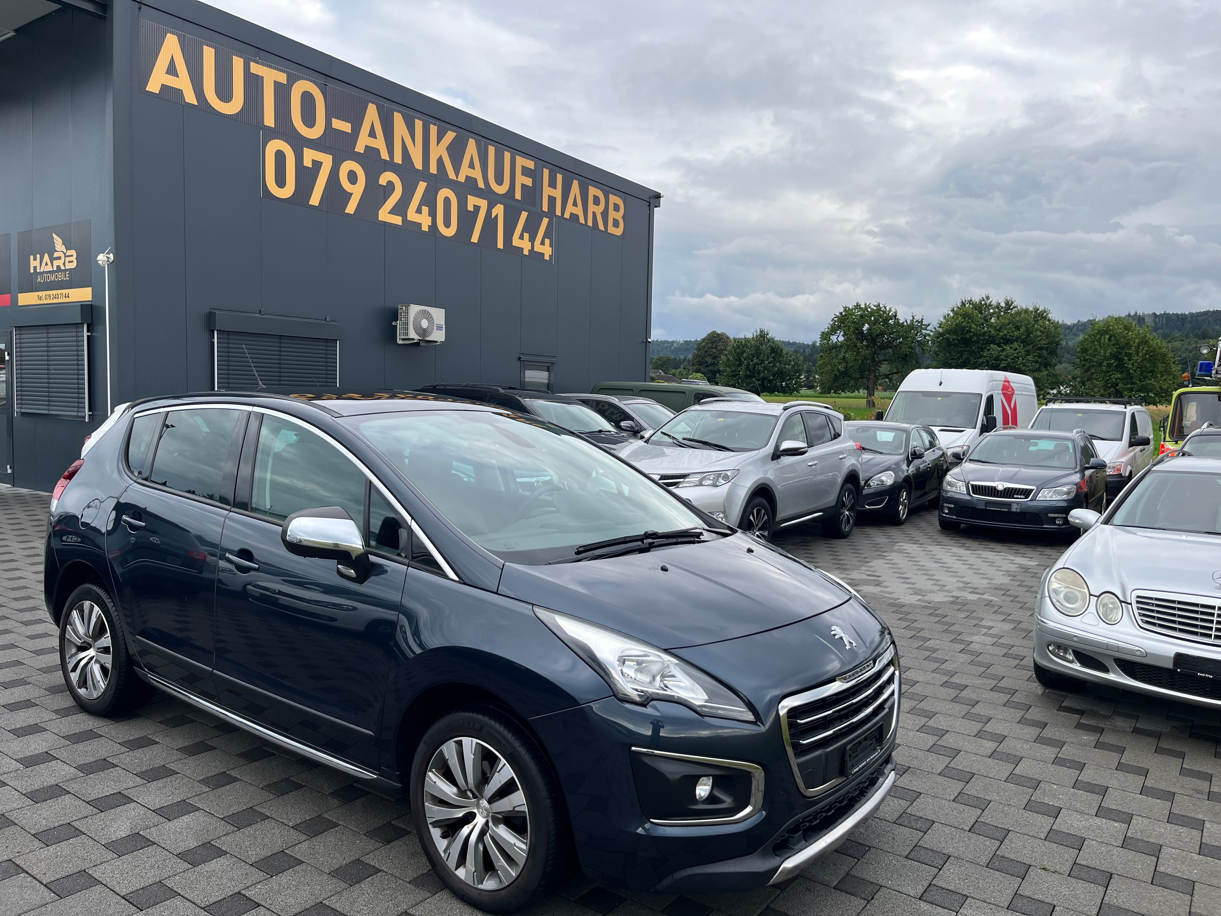 PEUGEOT 3008 1.6 Blue HDI Busineness EAT