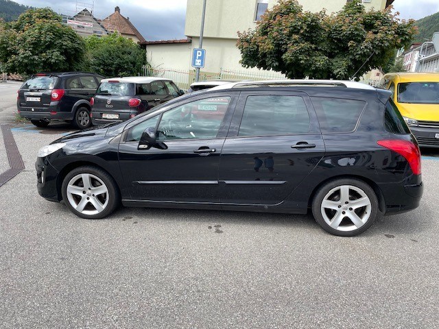 PEUGEOT 308 SW 1.6 16V Turbo Sport Pack