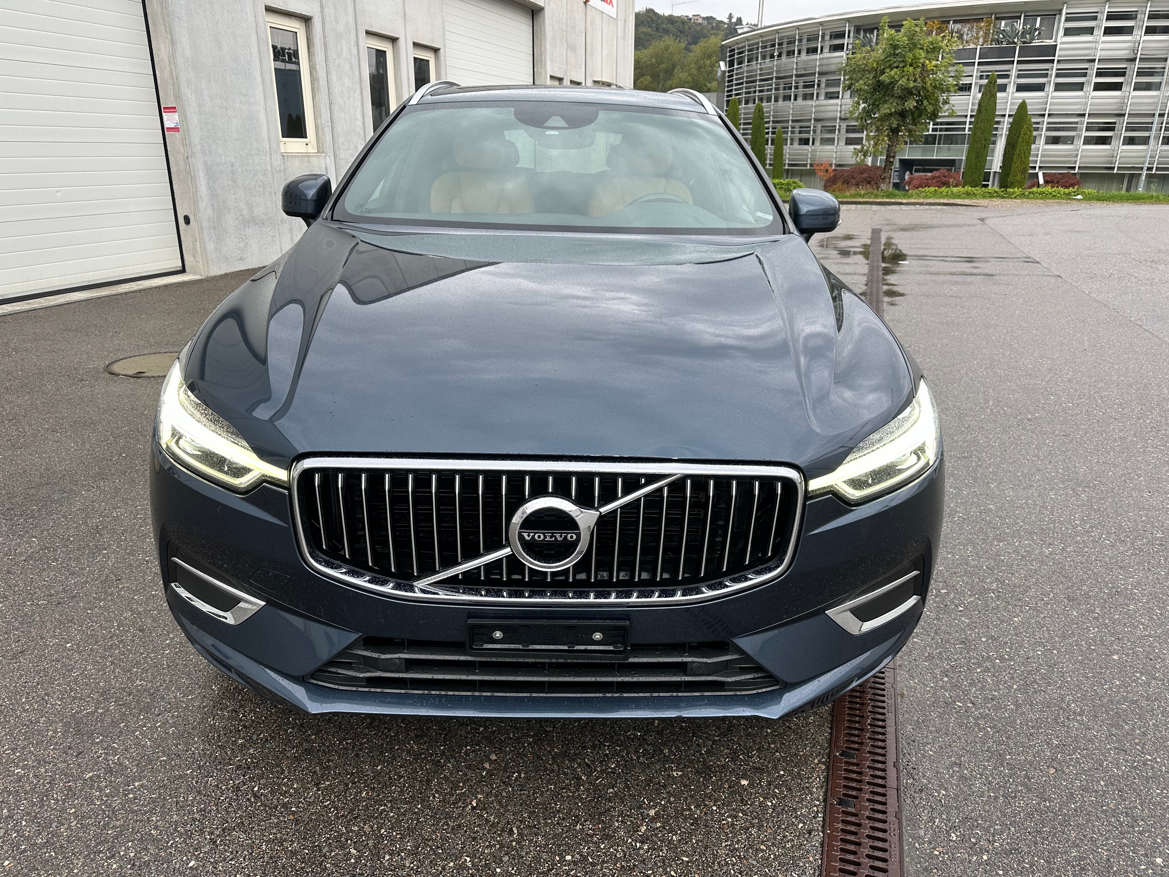 VOLVO XC60 D4 AWD Momentum Geartronic