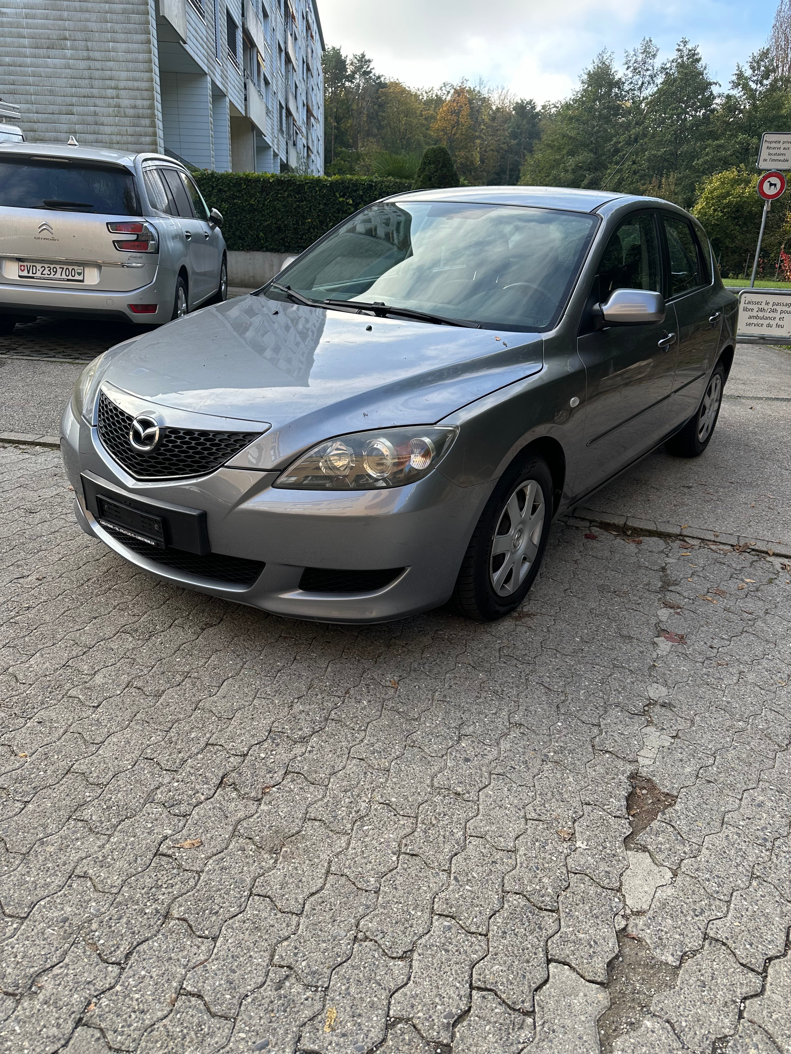 MAZDA 3 1.6 16V Confort