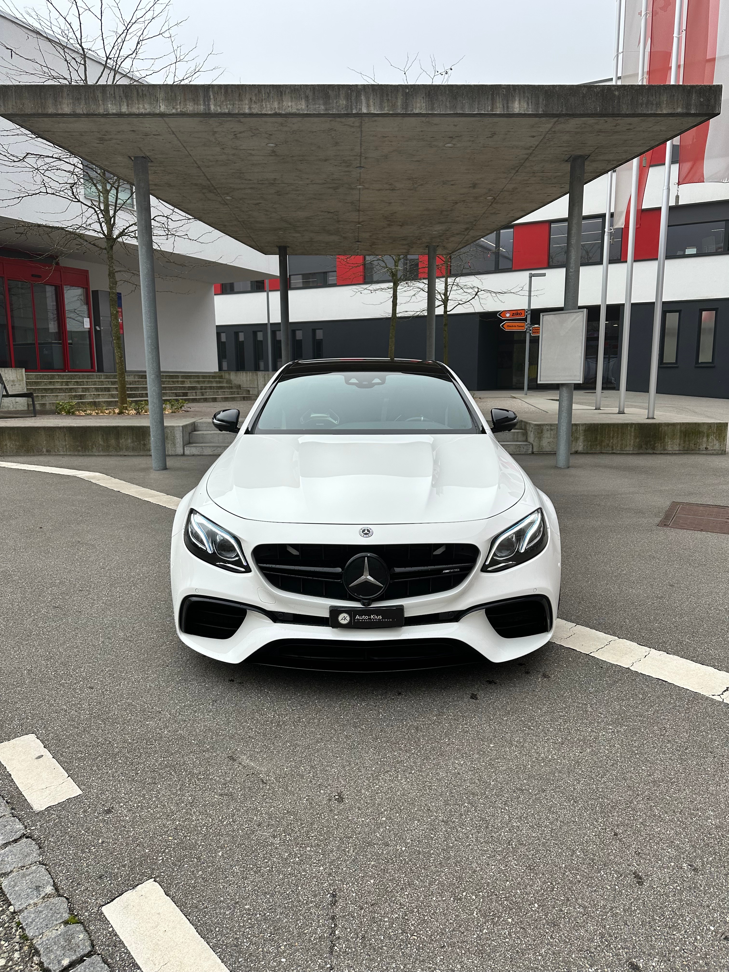 MERCEDES-BENZ E 63 AMG S 4Matic Speedshift MCT