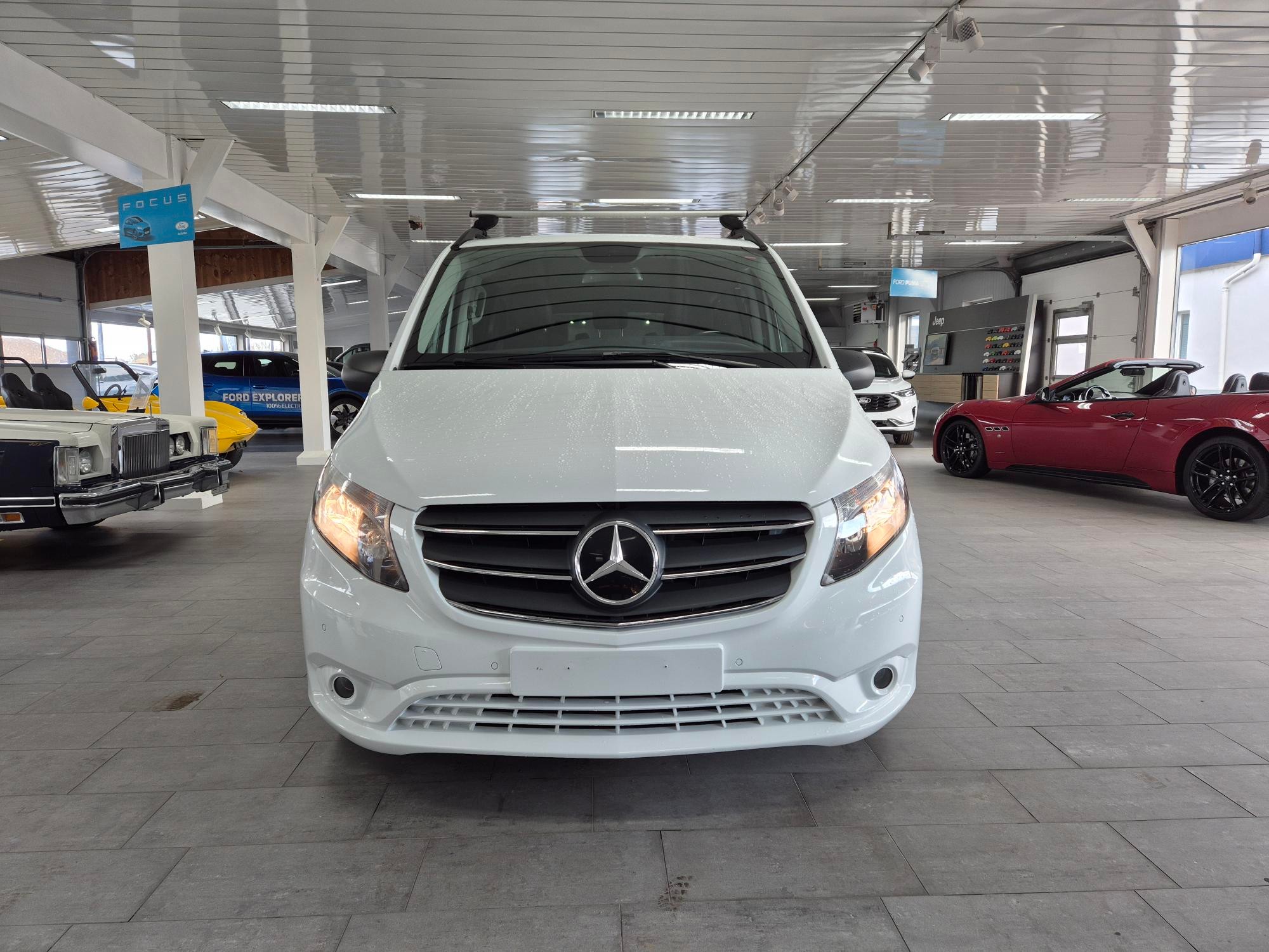 MERCEDES-BENZ Vito 116 CDI Lang Select Tourer 9G-Tronic