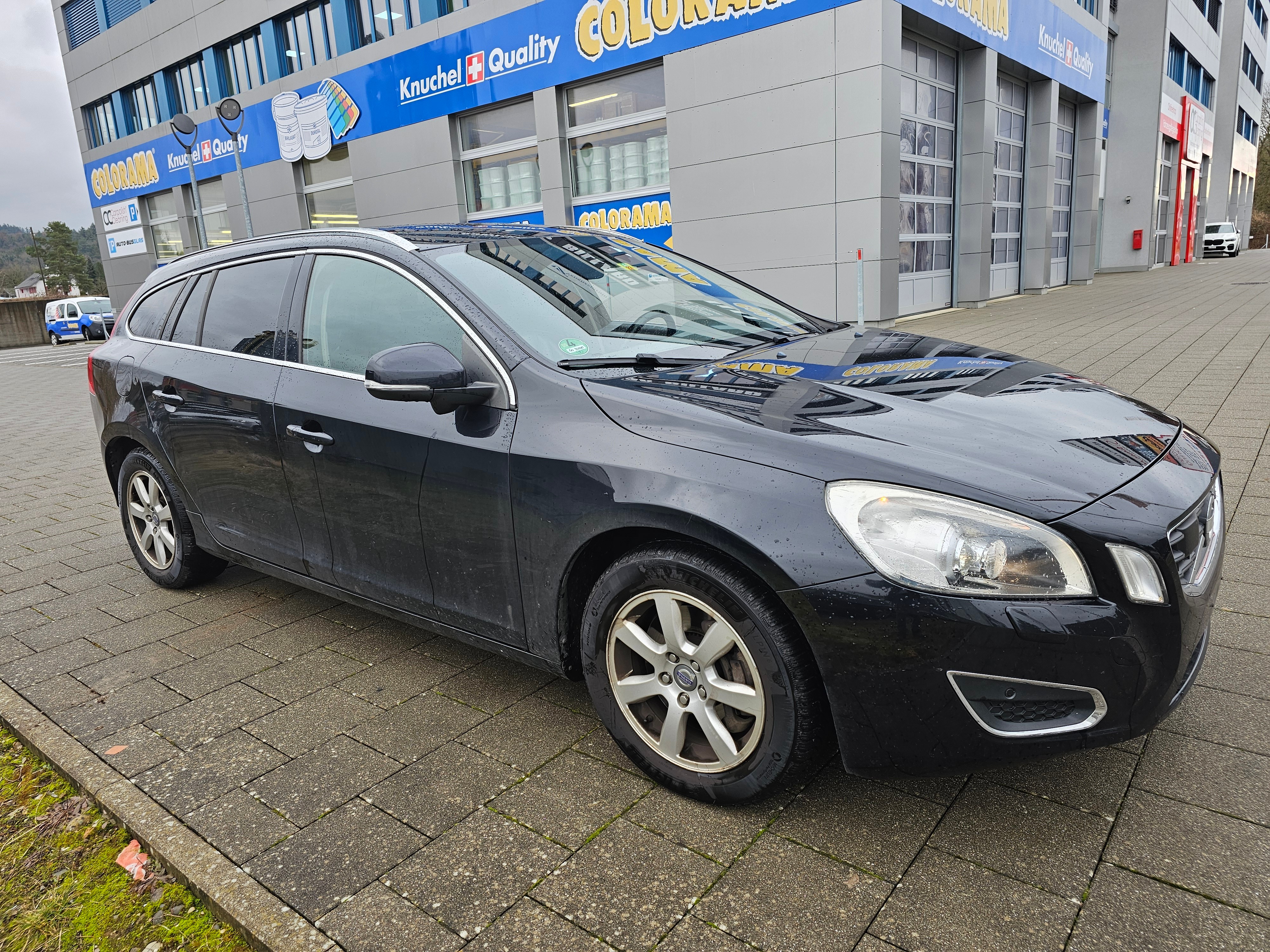 VOLVO V60 D5 Geartronic