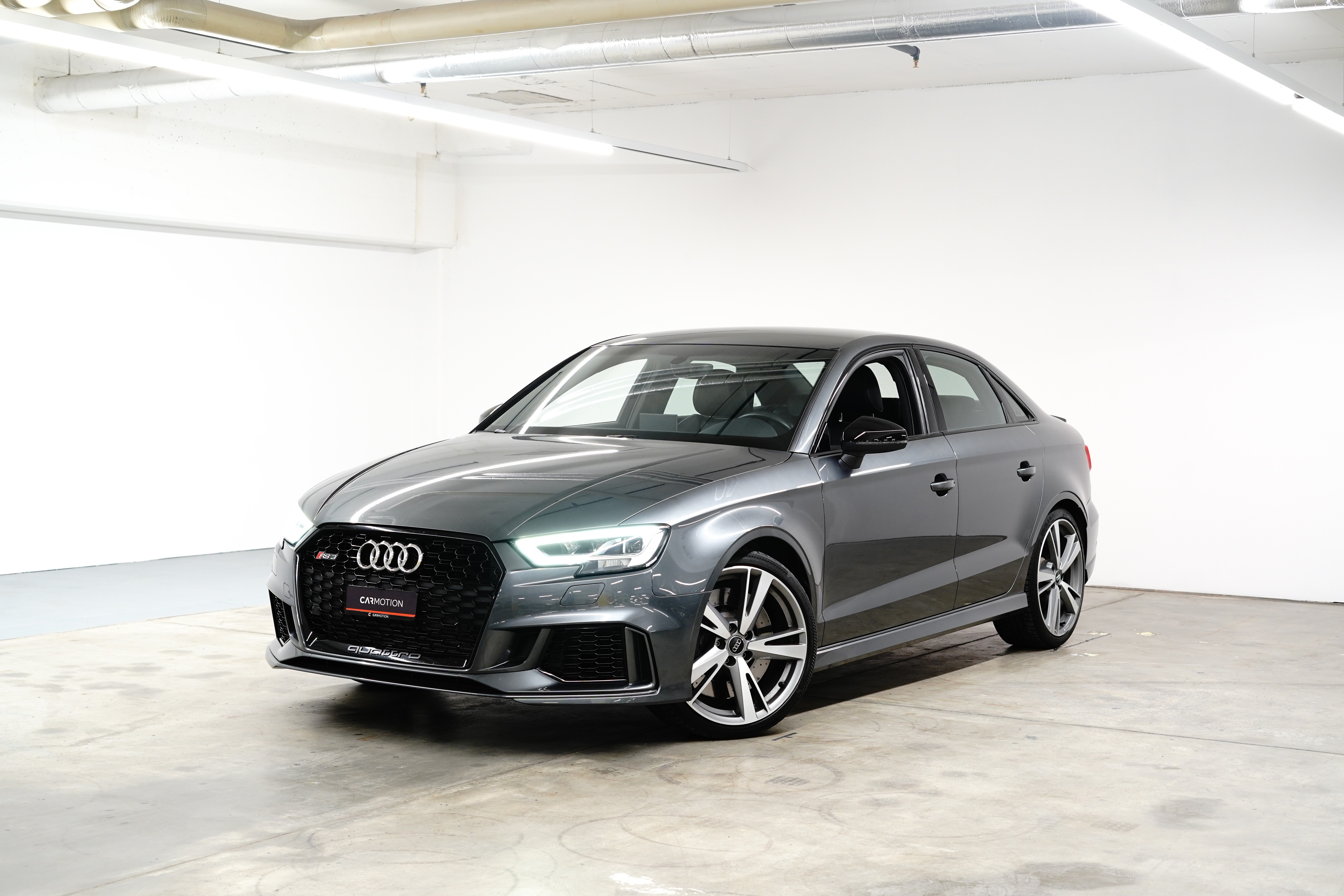 AUDI RS3 Limousine 2.5 T FSI quattro S-Tronic