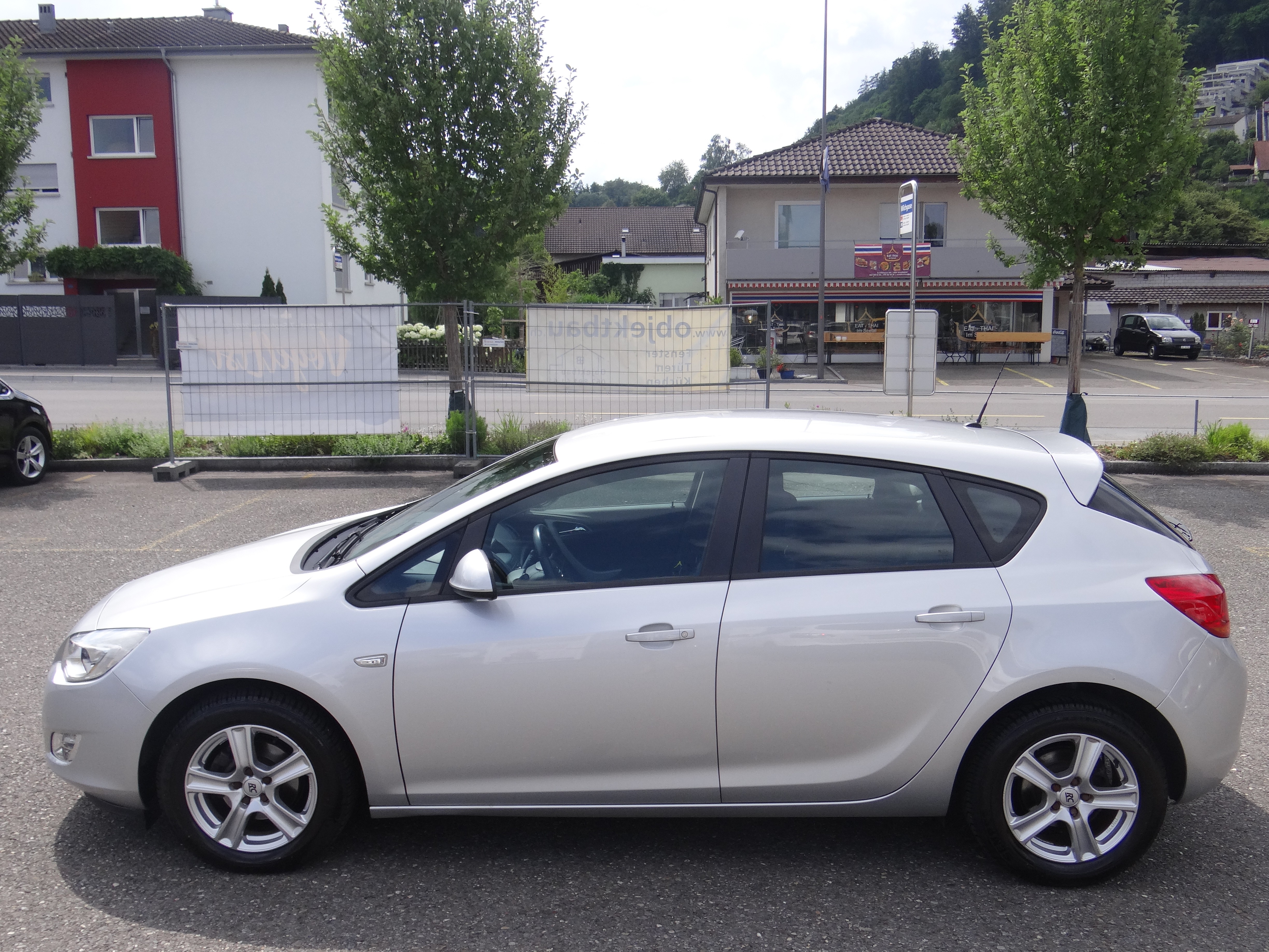 OPEL Astra 1.6i 16V Automatic