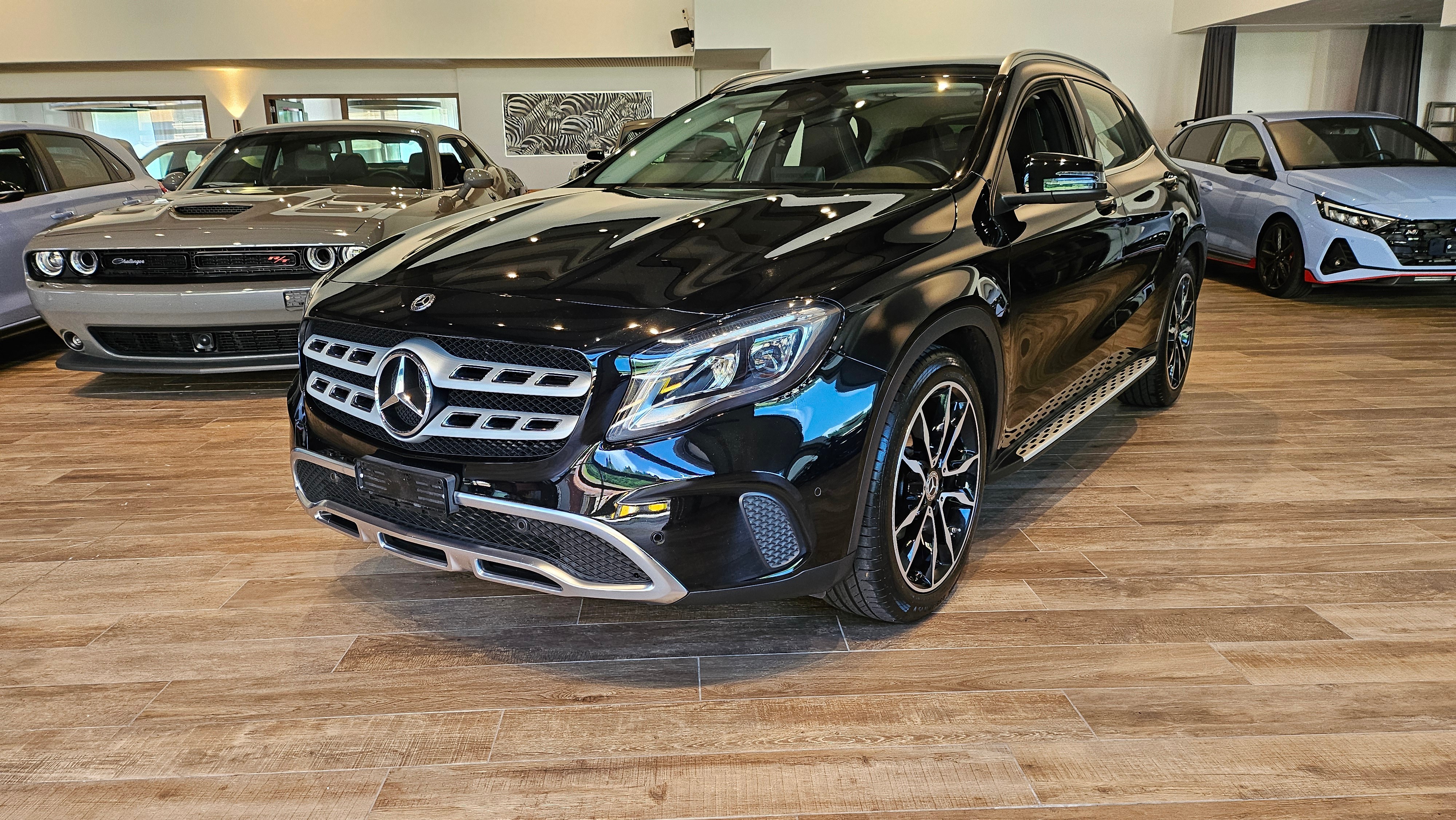 MERCEDES-BENZ GLA 200 d Swiss Star Edition Urban 4Matic 7G-DCT